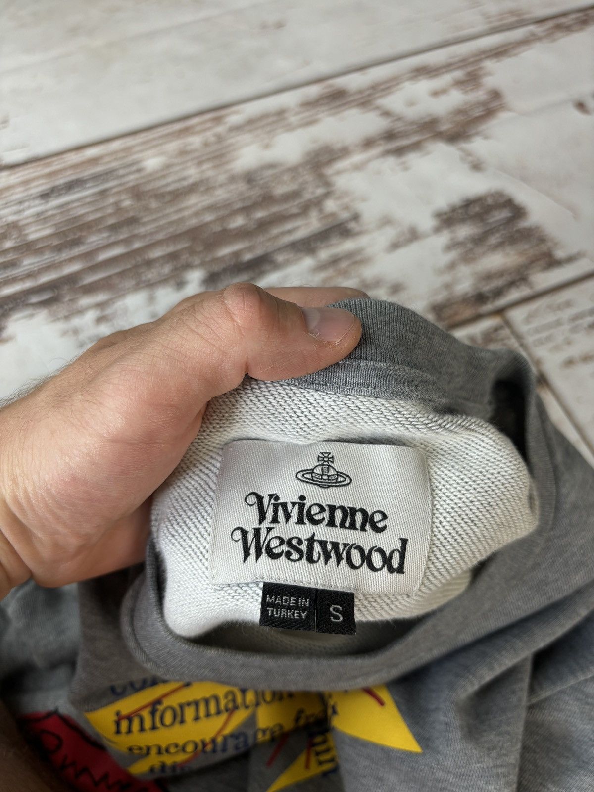 Vivienne Westwood Vivienne Westwood Propaganda Sweatshirt Rare Vintage Size US S / EU 44-46 / 1 - 8 Thumbnail