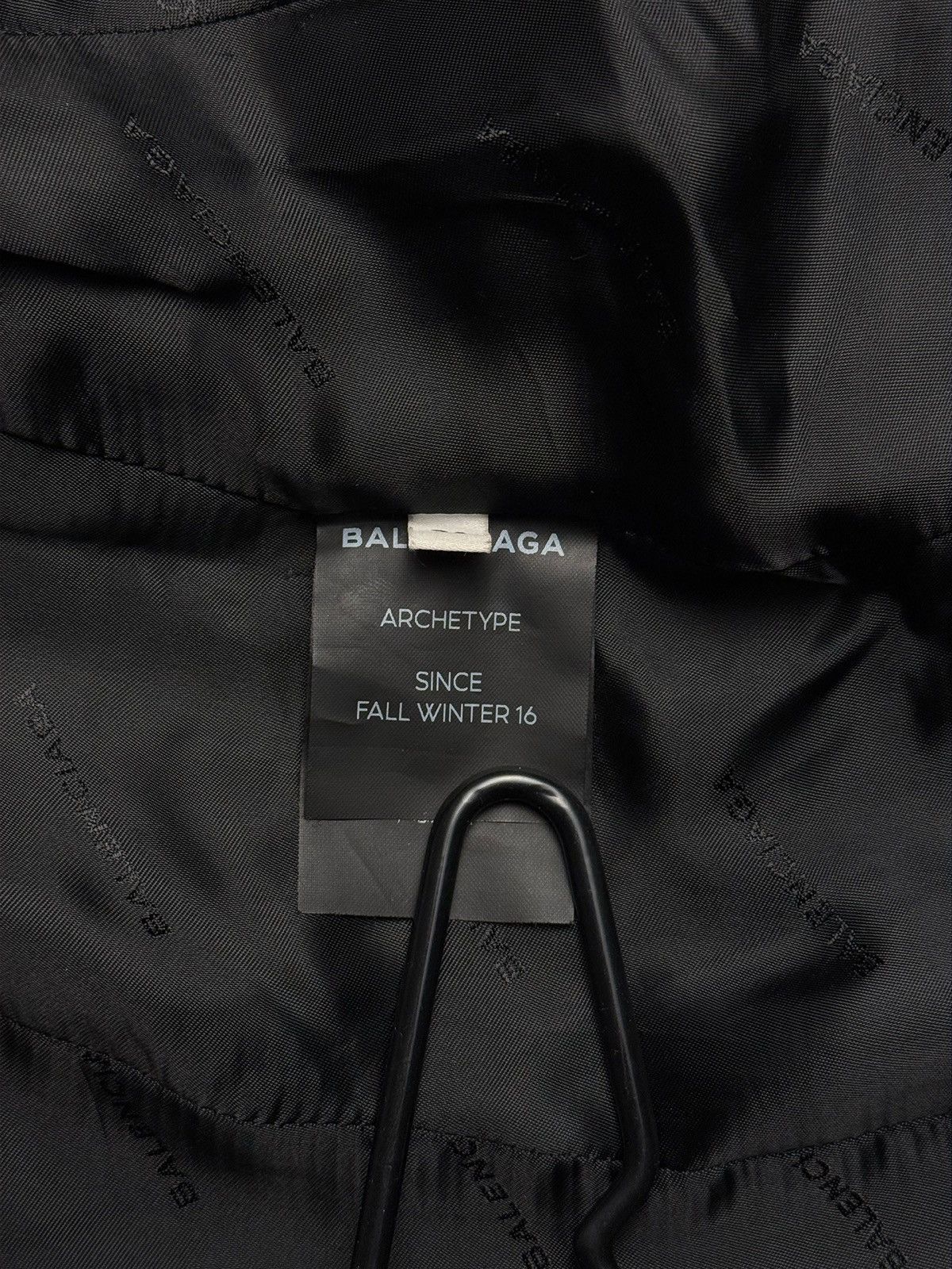 Balenciaga Balenciaga hourglass blazer jacket Size XS / US 0-2 / IT 36-38 - 3 Thumbnail