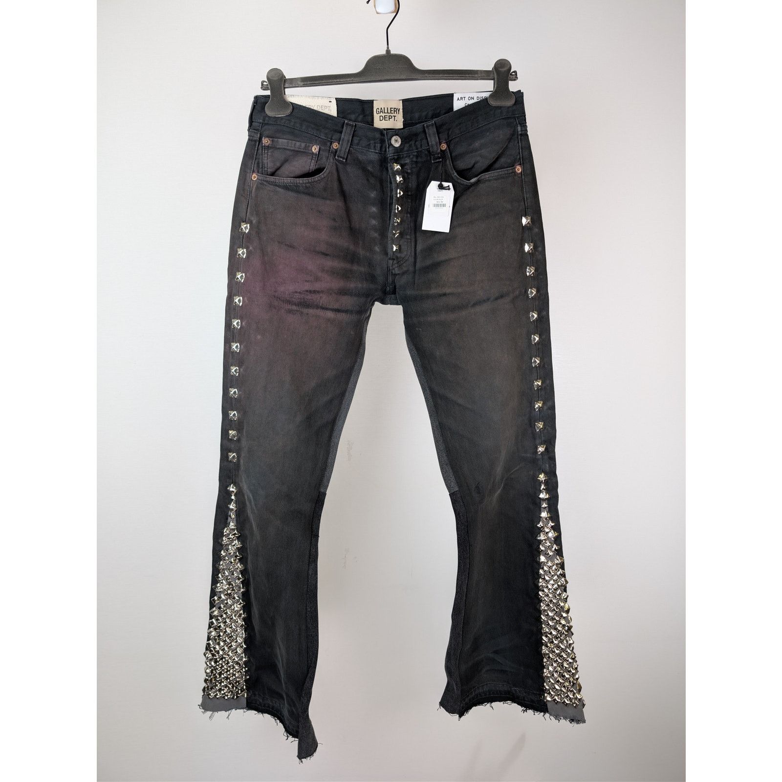 Gallery Dept. o1rshd1 Studded LA Flare Jeans in Black 32 x 34 Size US 32 / EU 48 - 9 Thumbnail