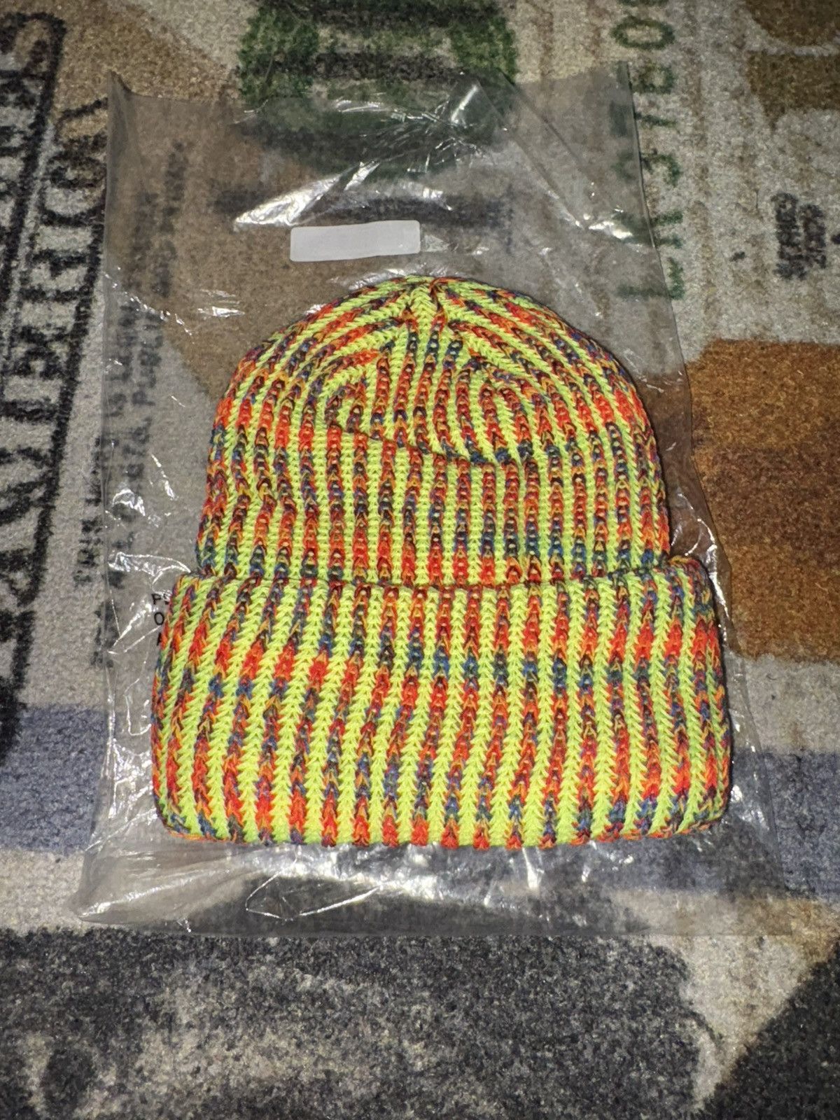 Supreme Supreme Rainbow Loose Gauge Beanie Neon Yellow Size ONE SIZE - 2 Thumbnail