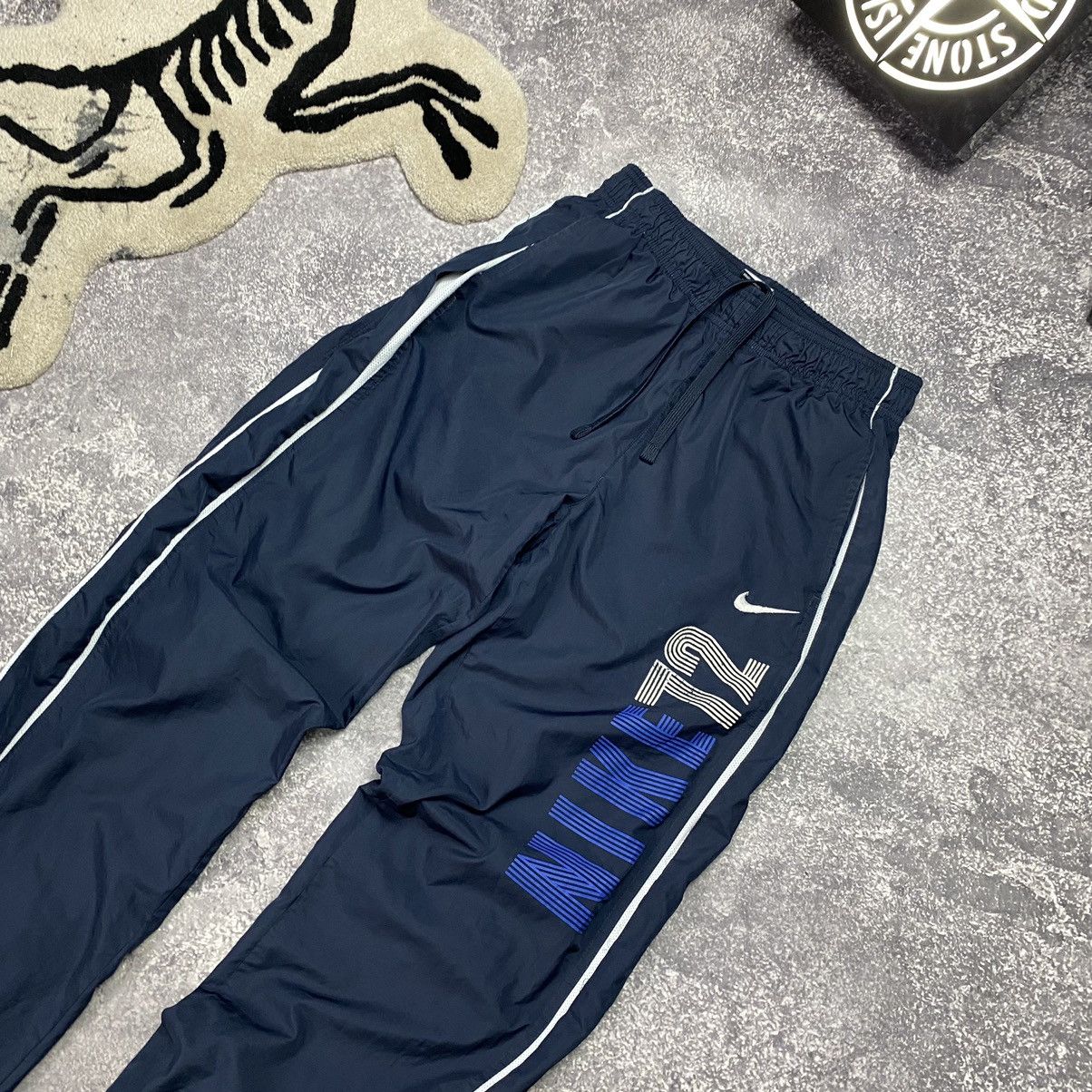 Vintage Vintage 00’s Nike Drill Y2k Nylon Big logo pants Size US 30 / EU 46 - 2 Thumbnail