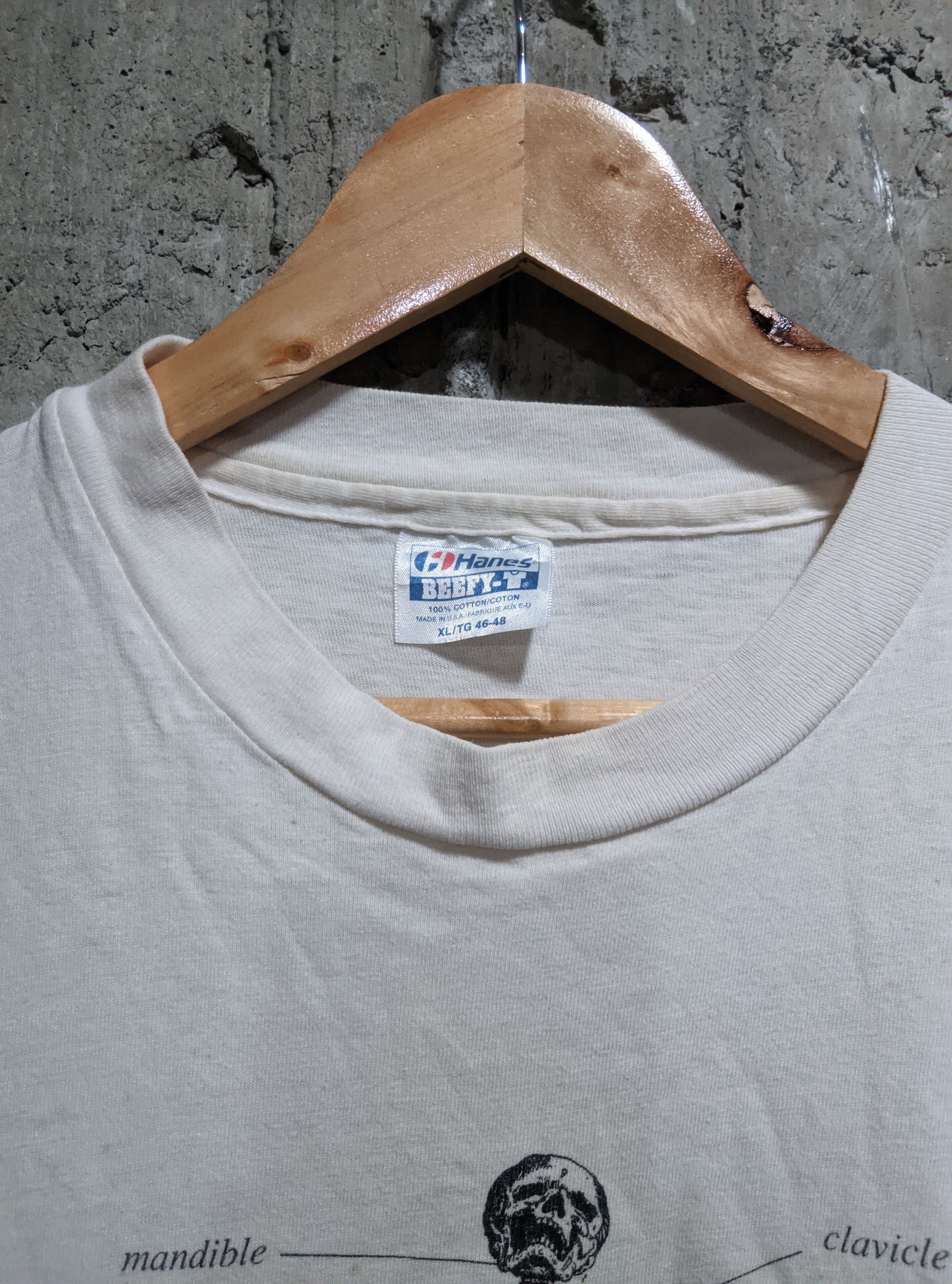 Vintage Vintage 90s anatomical chart synthes t shirt Size US XL / EU 56 / 4 - 3 Thumbnail