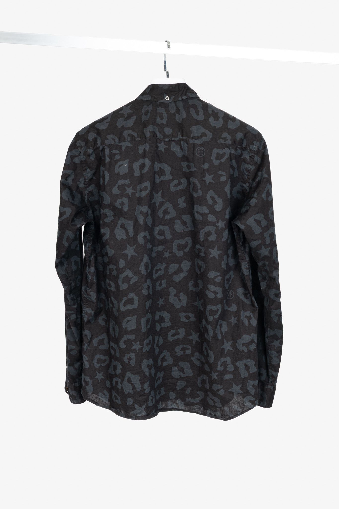 uniform experiment uniform experiment SS15 Black Big Leopard Star B.D Shirt Size US L / EU 52-54 / 3 - 2 Thumbnail