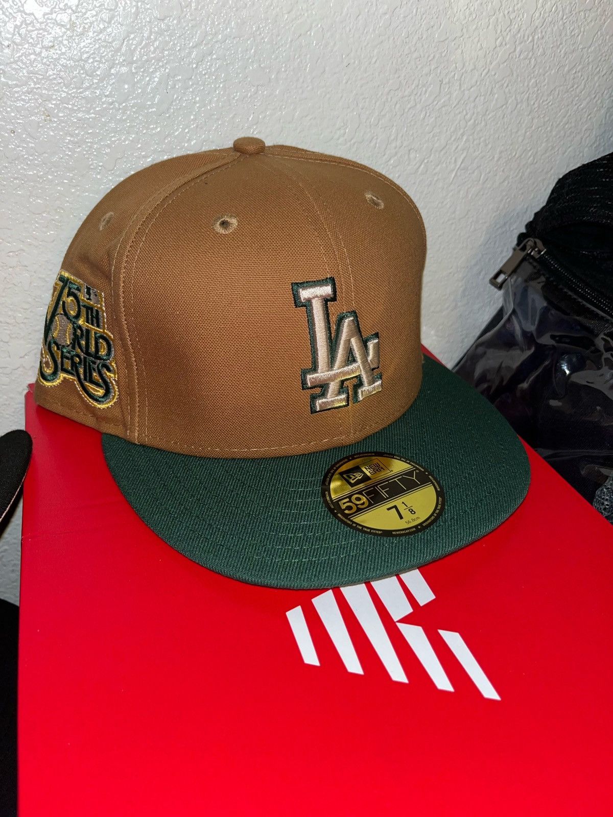 New Era New era fitted hat 7 1/8 Size ONE SIZE - 1 Thumbnail
