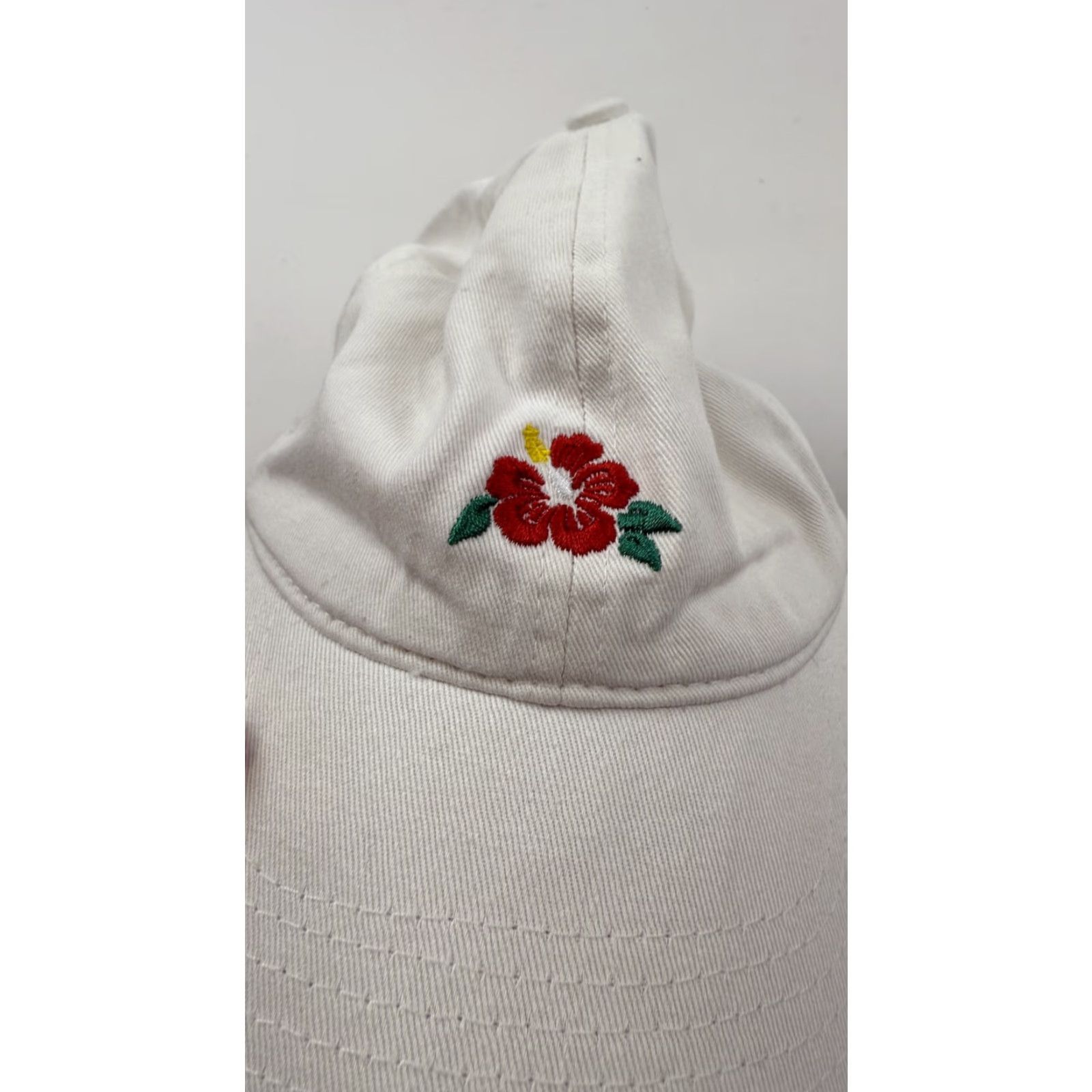 Vintage Young & Reckless Hat Cap Strap Back White Embroidered Flower Mens One Size Adjustable Size ONE SIZE - 7 Thumbnail
