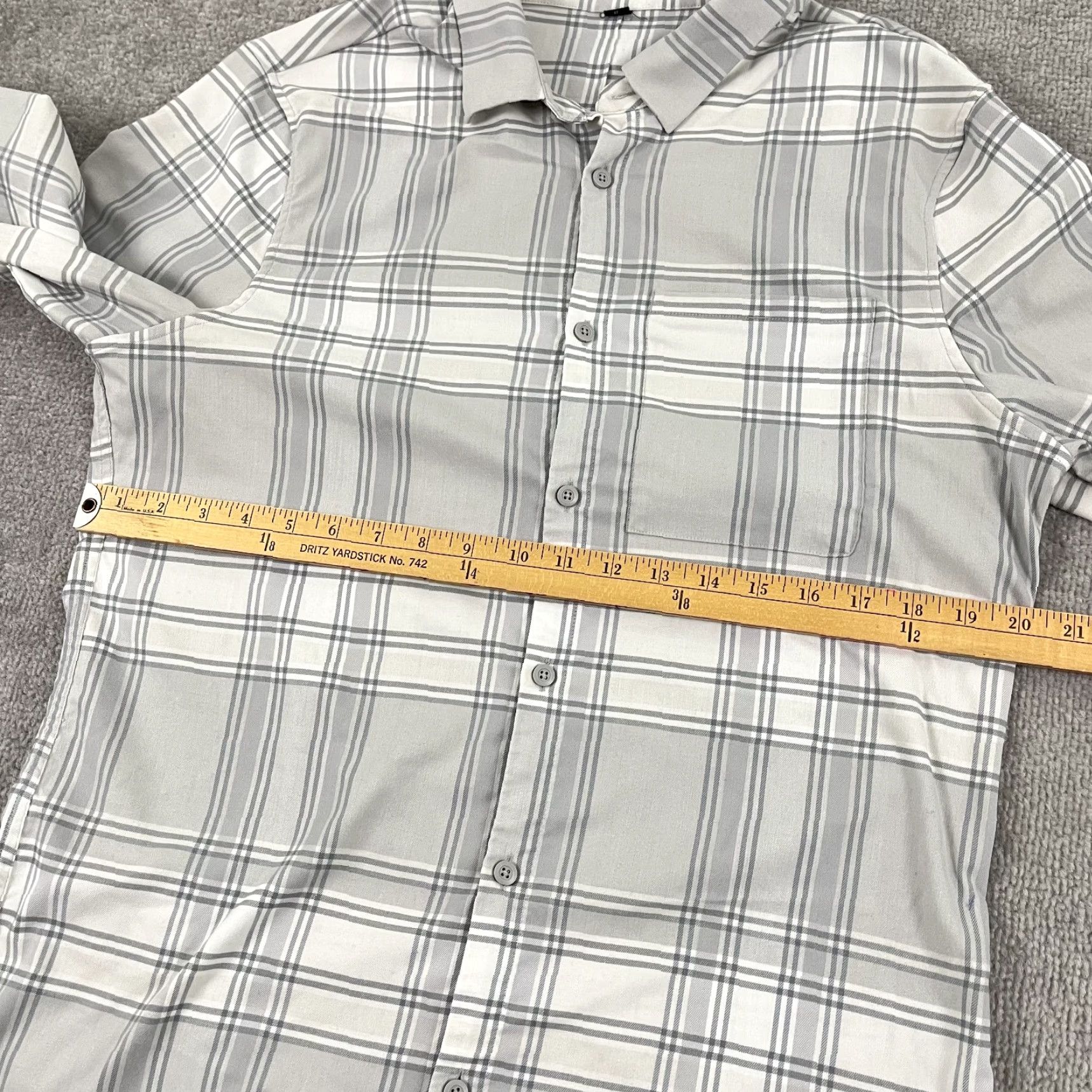 Lululemon Lululemon Masons Peak Flannel Shirt Mens Large Gray Plaid Stretch Button Up L/S Size US L / EU 52-54 / 3 - 5 Thumbnail