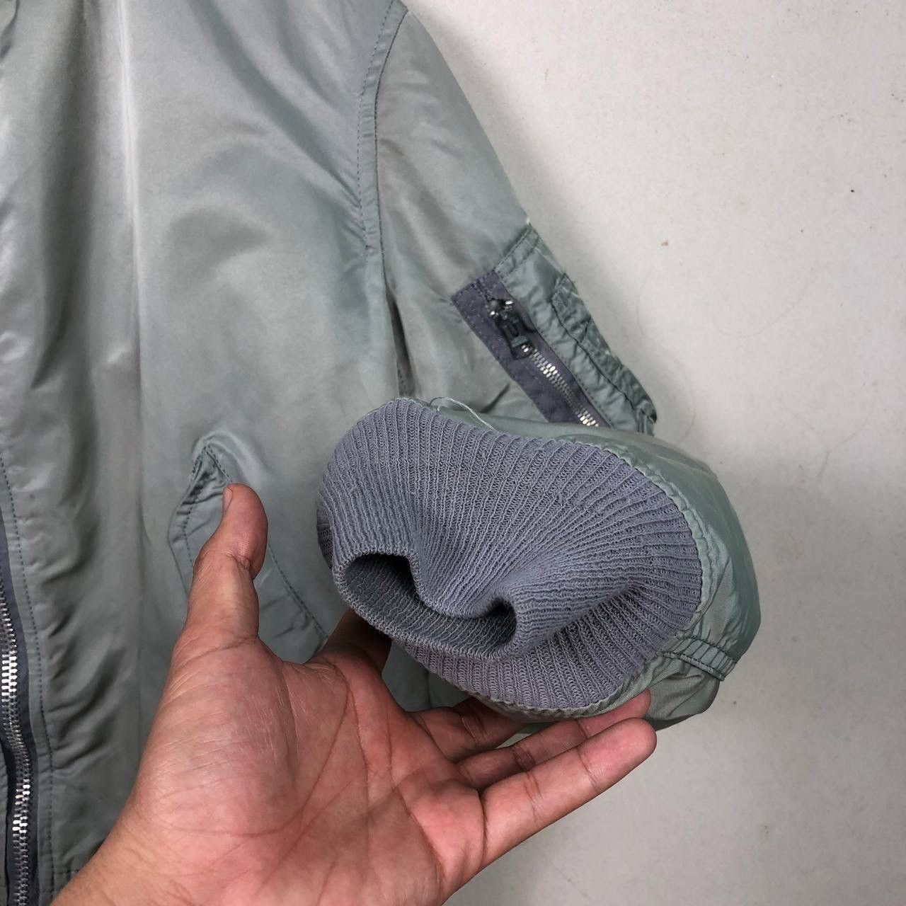Alpha Industries × Vintage Vintage Alpha Industries MA-1 Flight Jacket Bomber Jacket Size US L / EU 52-54 / 3 - 6 Thumbnail