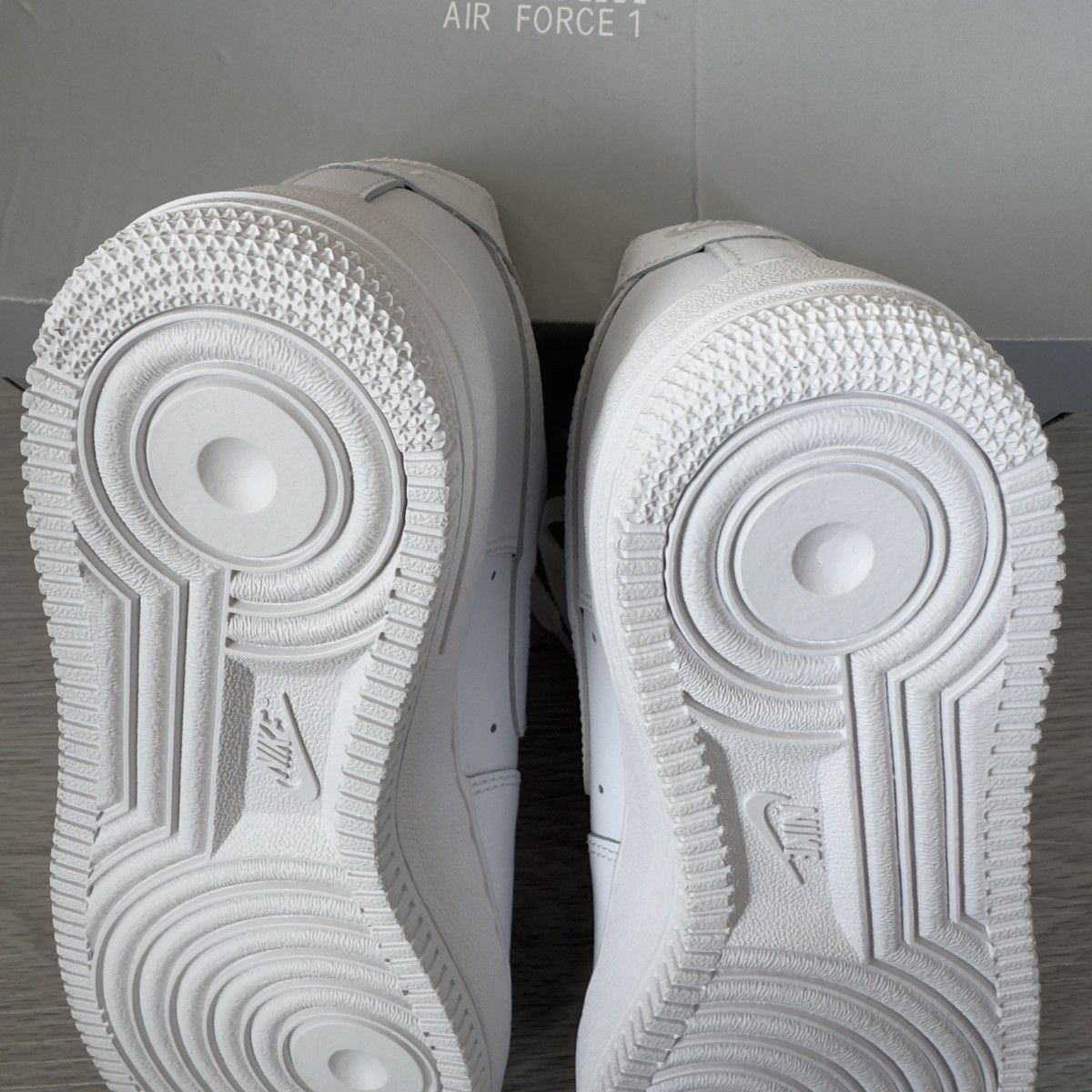 Nike New Nike Air Force 1 “07” sneakers Size US 6.5 / EU 39-40 - 4 Thumbnail