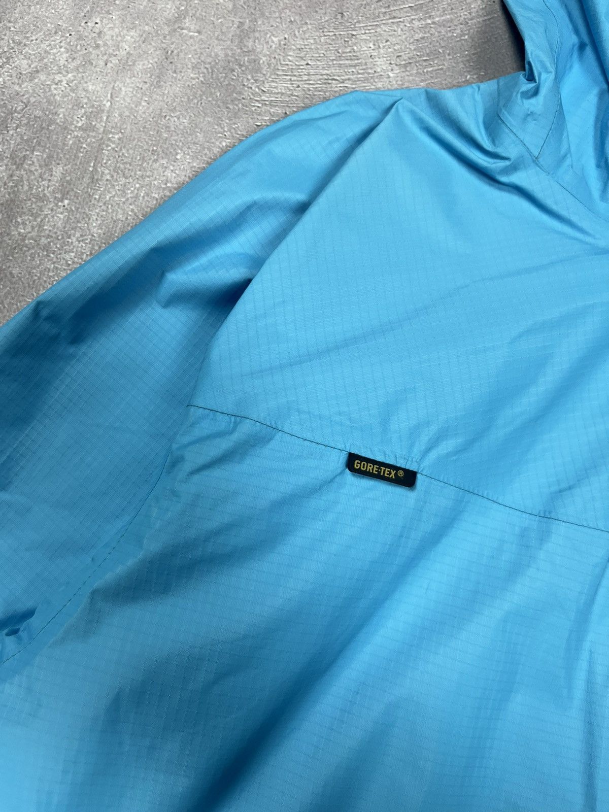 Haglofs Haglofs Gore Tex Outdoor Waterproof Jacket Size L Size L / US 10 / IT 46 - 2 Thumbnail