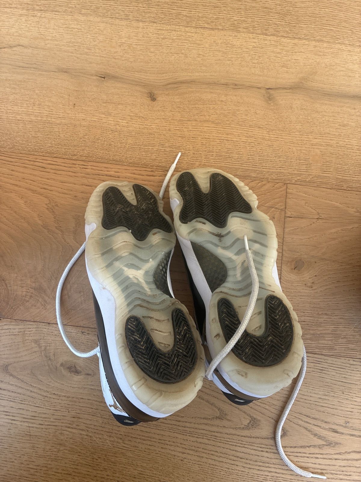 Jordan Brand Jordan 11 Gratitude Size US 11 / EU 44 - 5 Thumbnail
