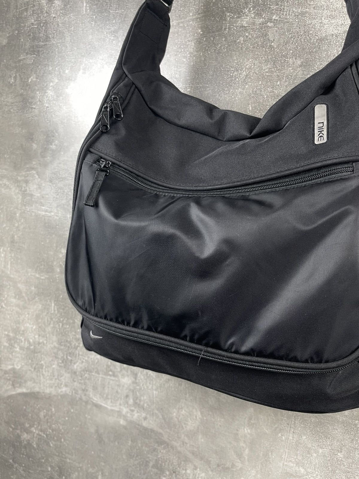 Nike Black Nylon Bag Tote Crossbody Sports Travel Gym