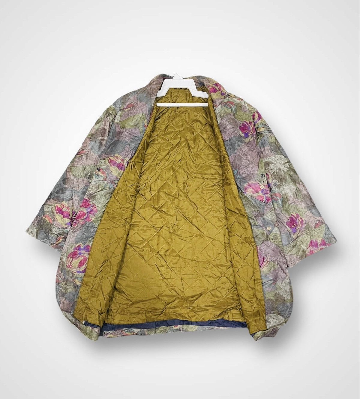 The Unbranded Brand Unbrand Floral Design PVC Leather Button Up Jacket (12) Size US XL / EU 56 / 4 - 3 Thumbnail