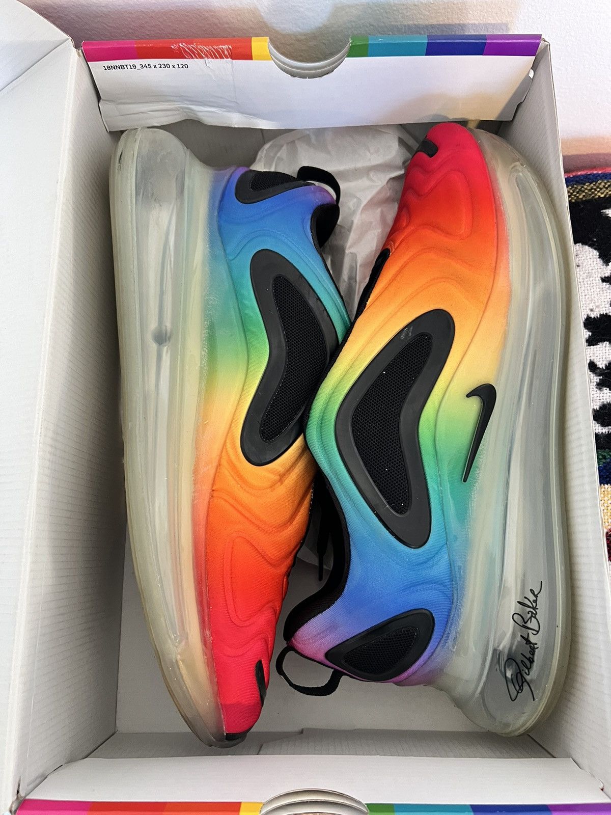 Nike AIR MAX 720 BETRUE Size US 10.5 / EU 43-44 - 2 Thumbnail