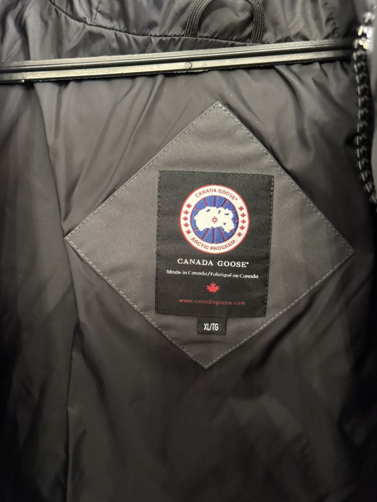Canada Goose Canada goose carson with coyote fur XL Size US XL / EU 56 / 4 - 3 Thumbnail
