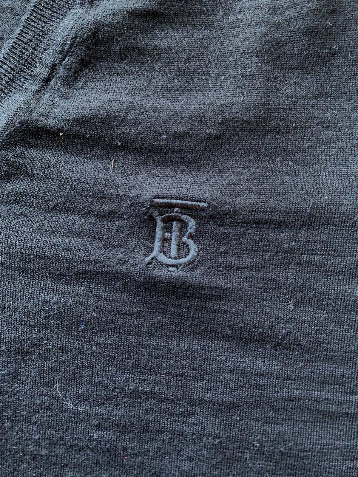 Burberry Burberry merino wool V-neck sweater Size US M / EU 48-50 / 2 - 4 Thumbnail