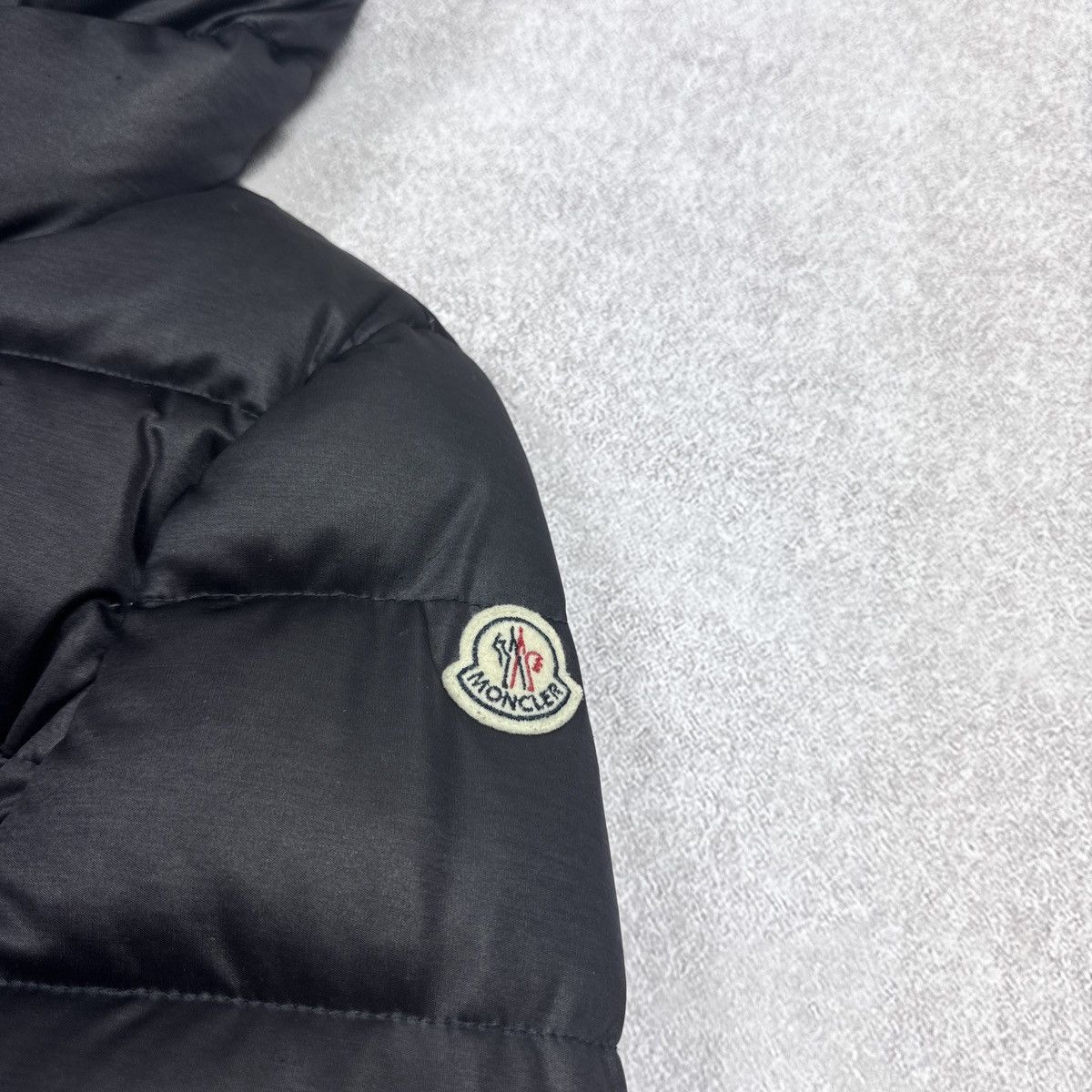 Moncler Women`s Moncler Jersey Grafit Puffer Hooded Jacket Size 2/M Size M / US 6-8 / IT 42-44 - 5 Thumbnail