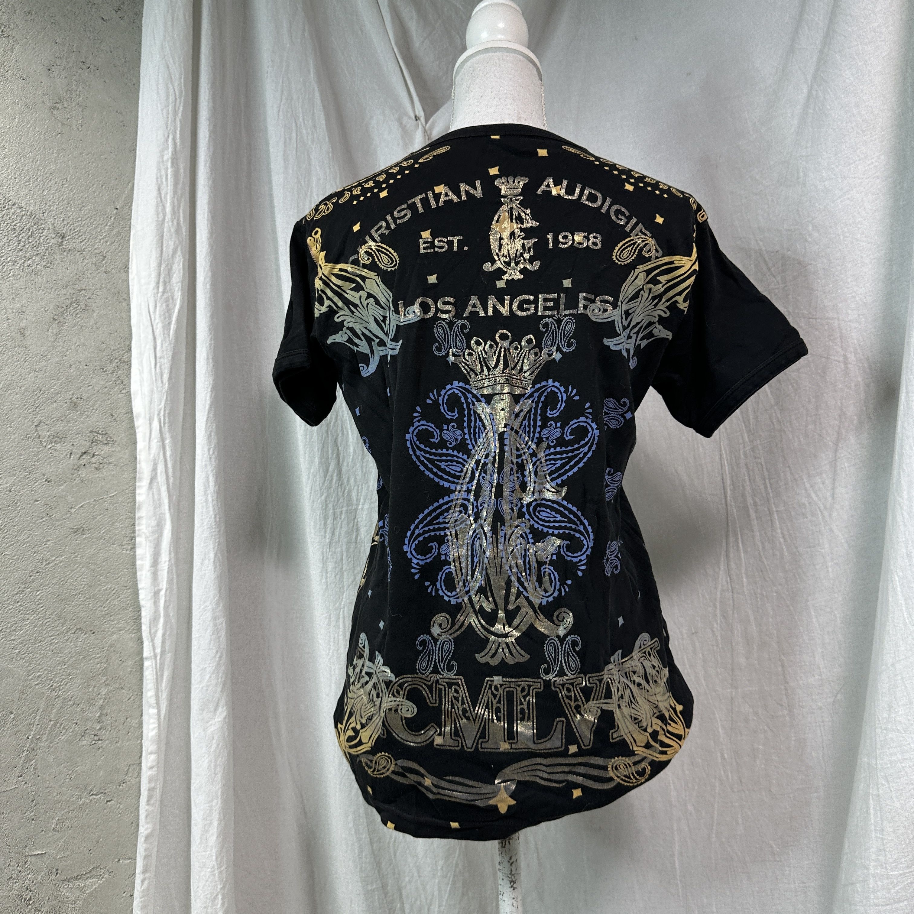 Ed Hardy Vintage Streetwear Ed Hardy Christian Audigier T-shirt Y2K Size US L / EU 52-54 / 3 - 7 Thumbnail