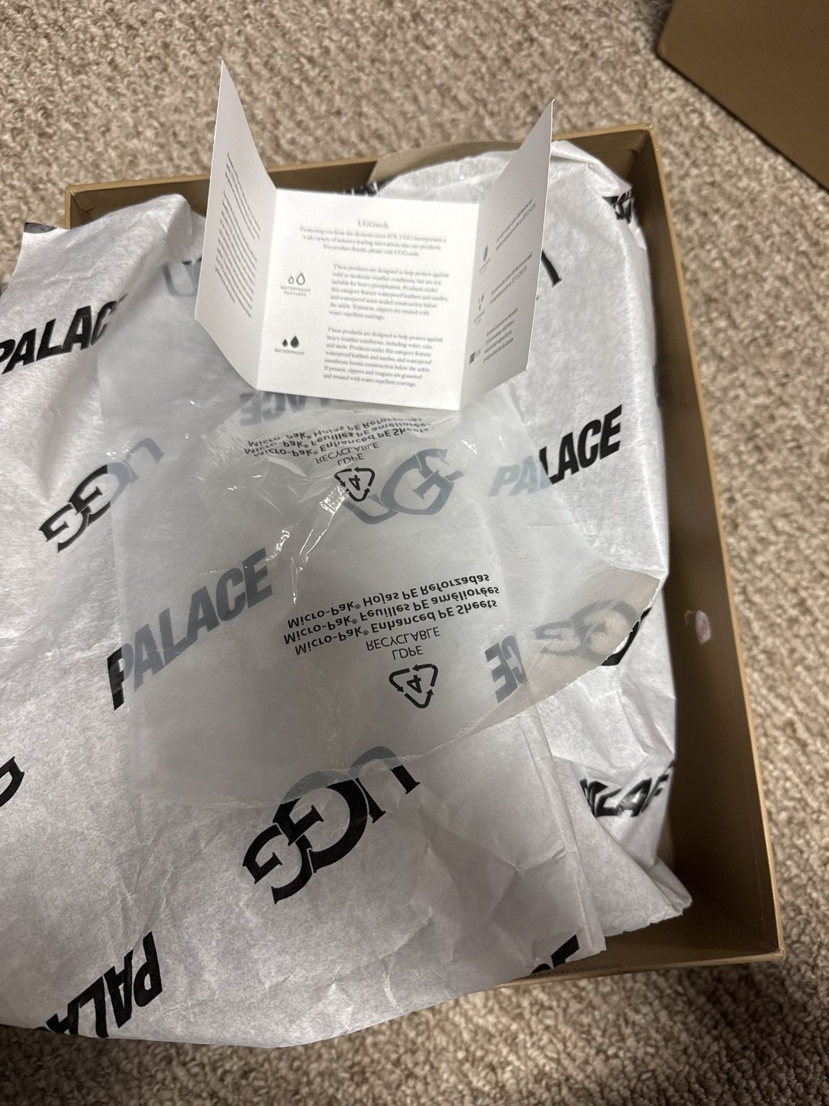 Palace × Ugg Palace x Ugg Tasmans Size US 8 / EU 41 - 7 Thumbnail