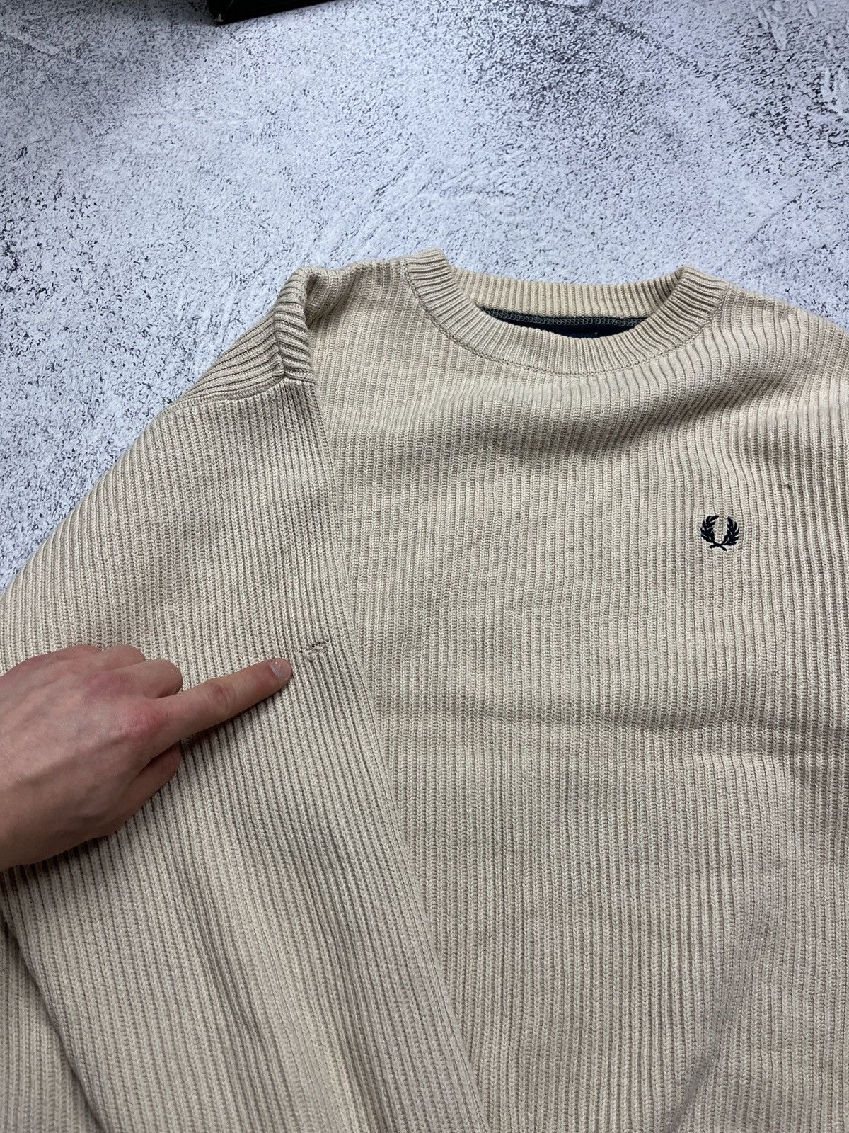 Fred Perry Vintage Fred Perry Heavy Knit Crew Neck Boxy Sweater Y2k Size US M / EU 48-50 / 2 - 9 Thumbnail