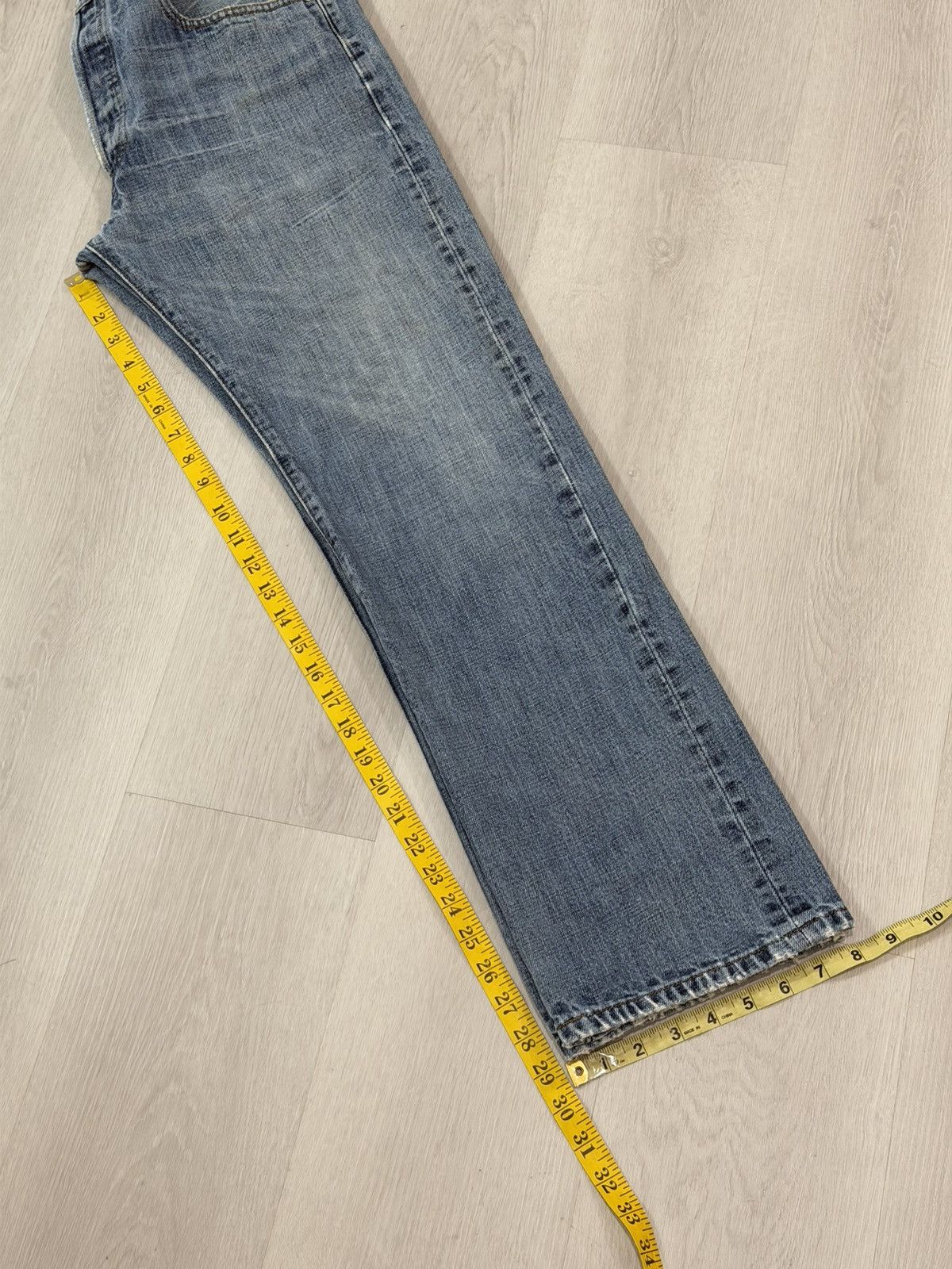 Levi's Vintage Clothing Vintage Levis 501 Jeans Light Wash Straight Leg Button Fly Size US 33 - 12 Thumbnail
