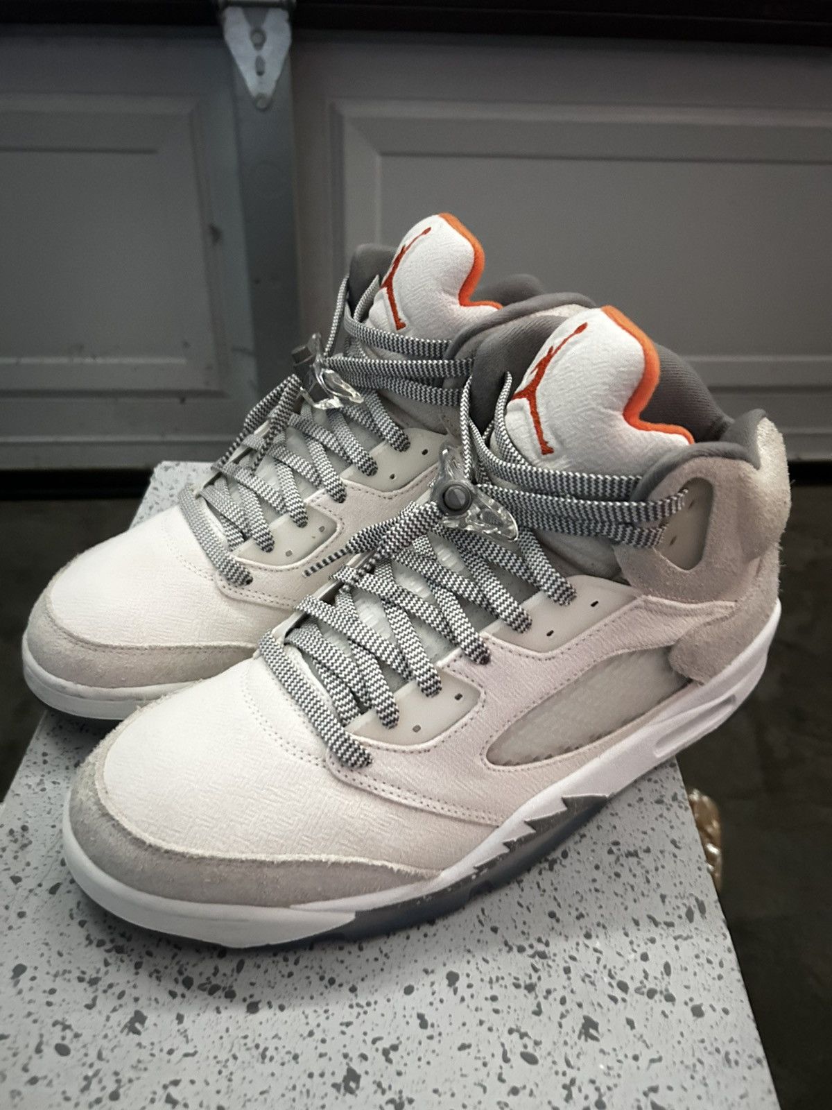 Jordan Brand Air Jordan 5 retro SE Craft ‘Light Orewood Brown’ Size US 13 / EU 46 - 2 Thumbnail