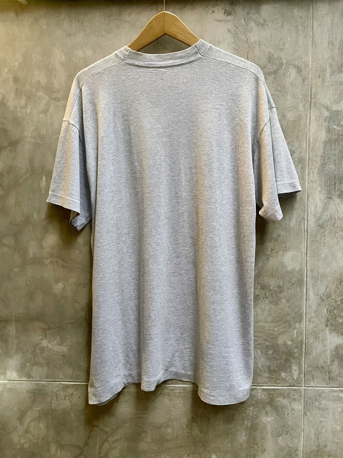 Band Tees Vintage BLUR workshy brit pop rock band tee shirt size L Size US L / EU 52-54 / 3 - 5 Thumbnail