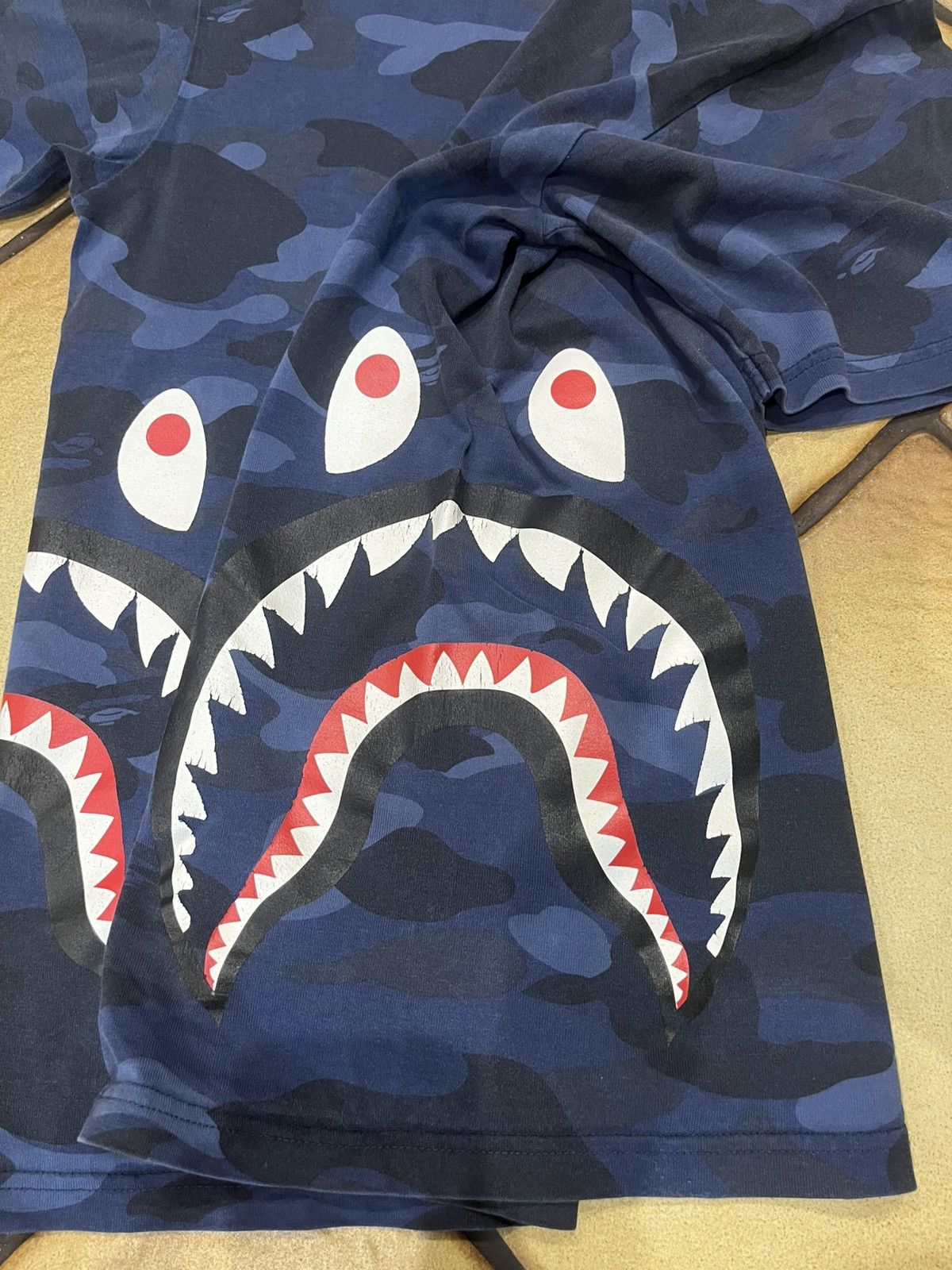 Bape Og Bape Side Shark Blue Camo Tee Size US S / EU 44-46 / 1 - 5 Thumbnail