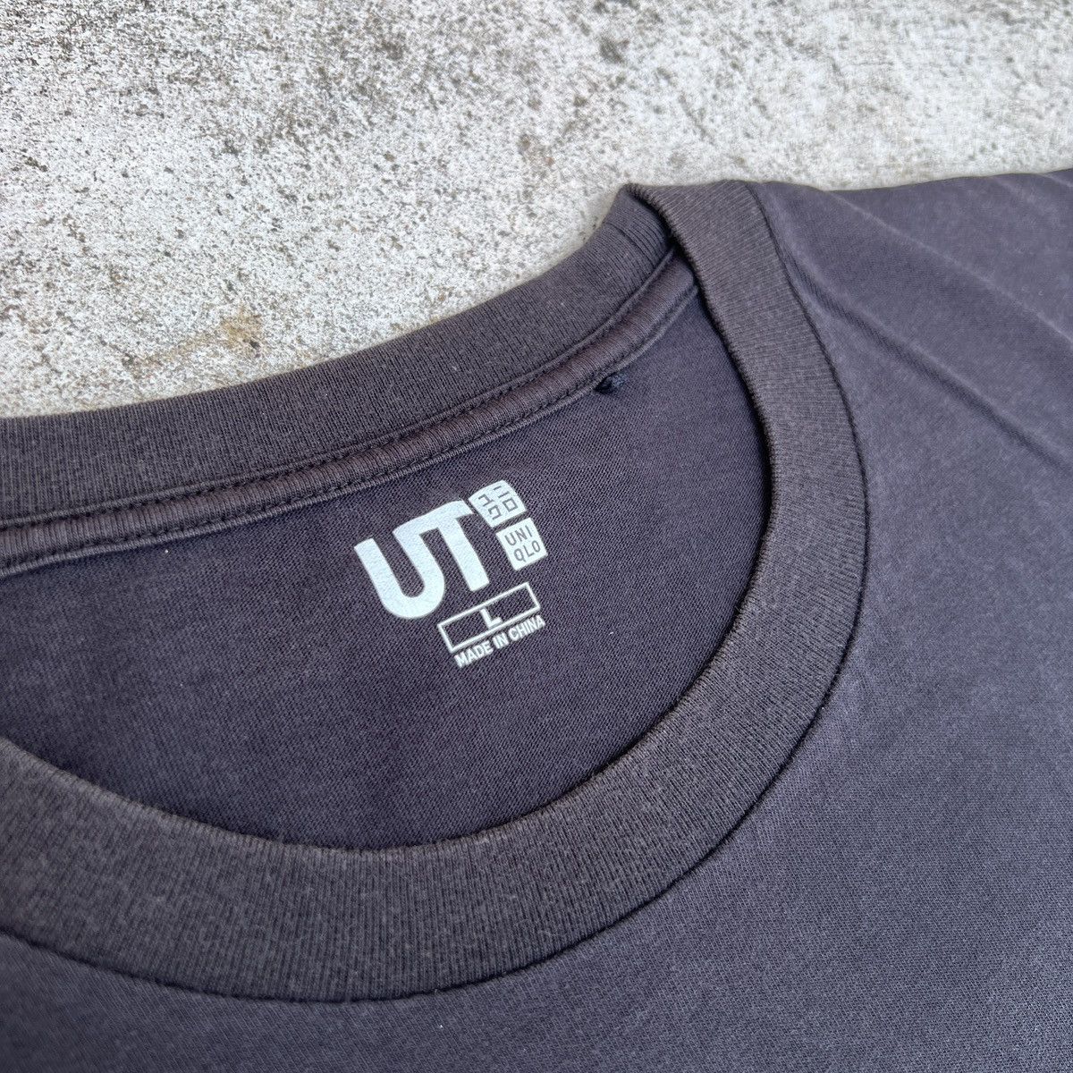 Uniqlo The Matrix x UNIQLO Movie Tee L Faded Size US L / EU 52-54 / 3 - 3 Thumbnail