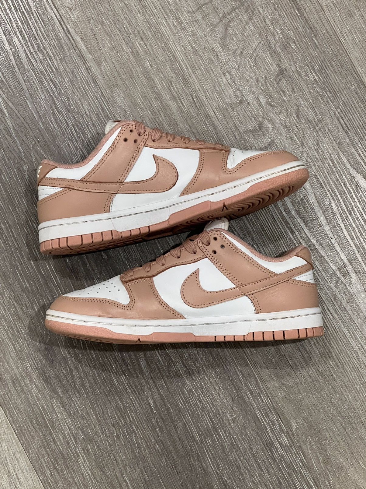 Nike Nike dunk low Rose Whisper Sz 6W Size US 6 / IT 36 - 3 Thumbnail