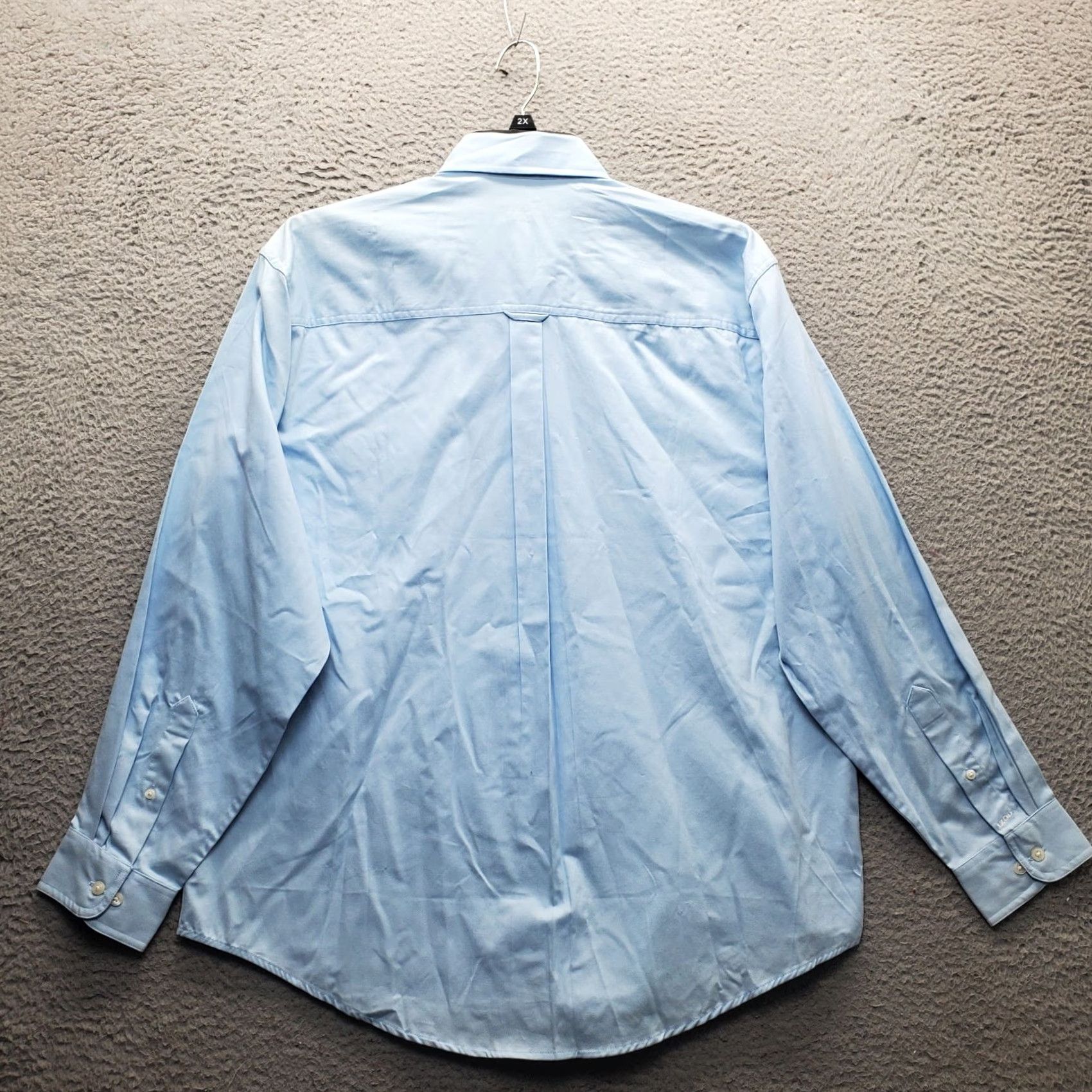 Izod IZOD Saltwater Shirt Mens Large Blue Classic Fit Easy Care Collared Button Down Size US L / EU 52-54 / 3 - 2 Thumbnail