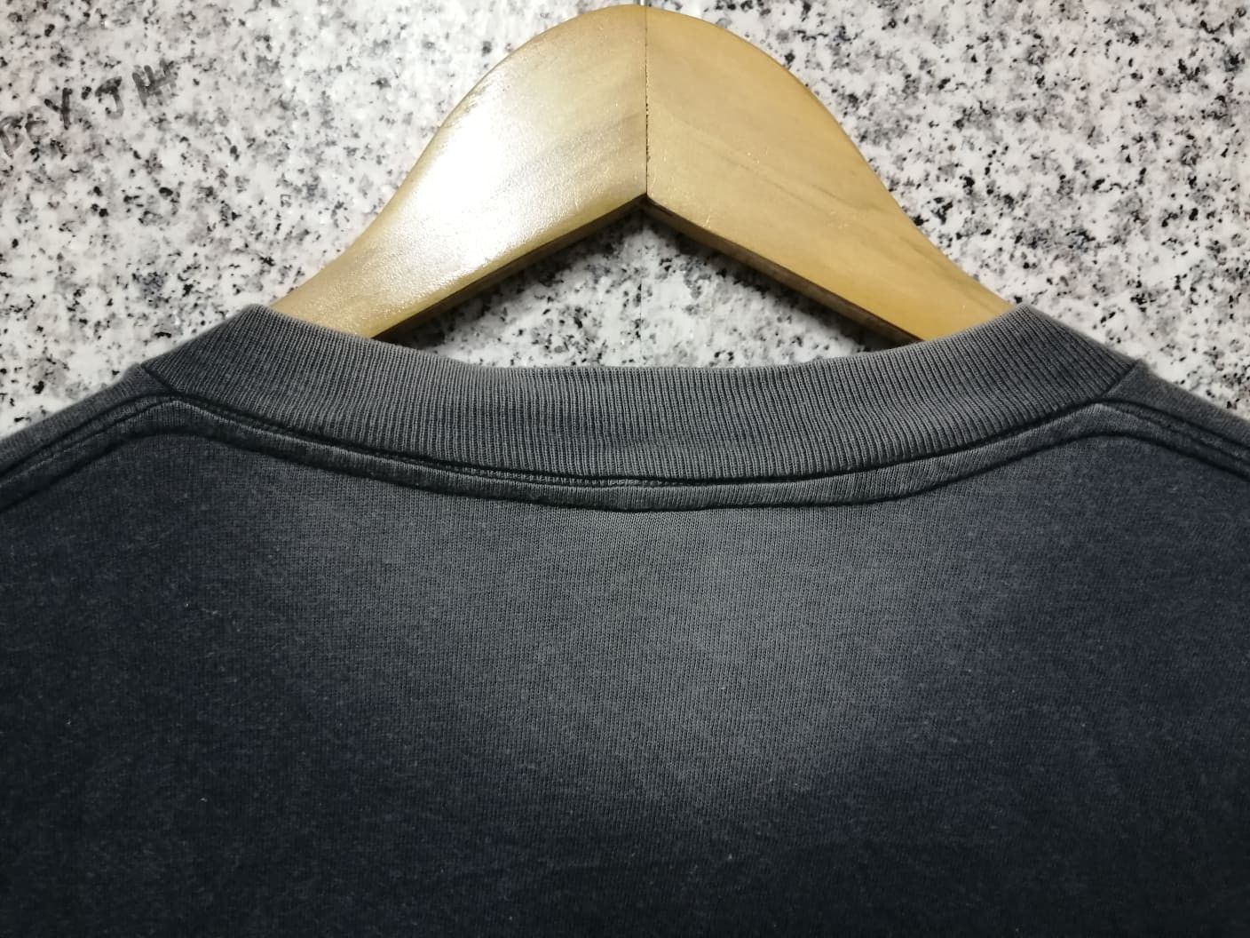 Jordan Brand × Nike × Vintage 90S Nike Jordan Sun faded Vintage t-shirts L Size US L / EU 52-54 / 3 - 7 Thumbnail