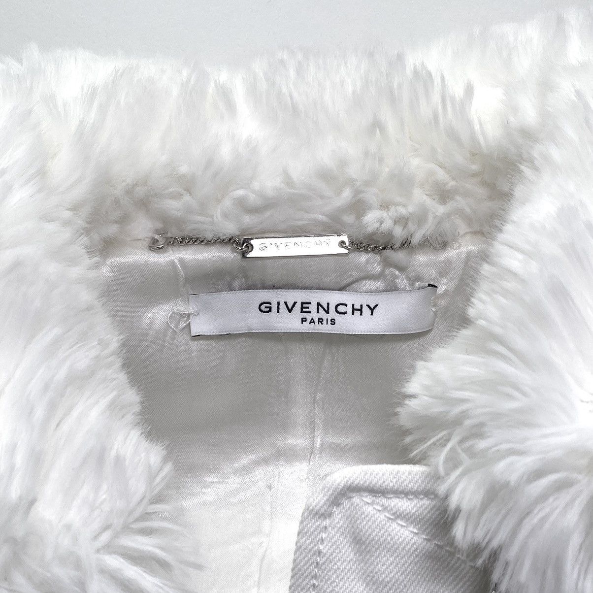 Givenchy Archive Givenchy White jacket with faux fur collar Size XS / US 0-2 / IT 36-38 - 7 Thumbnail