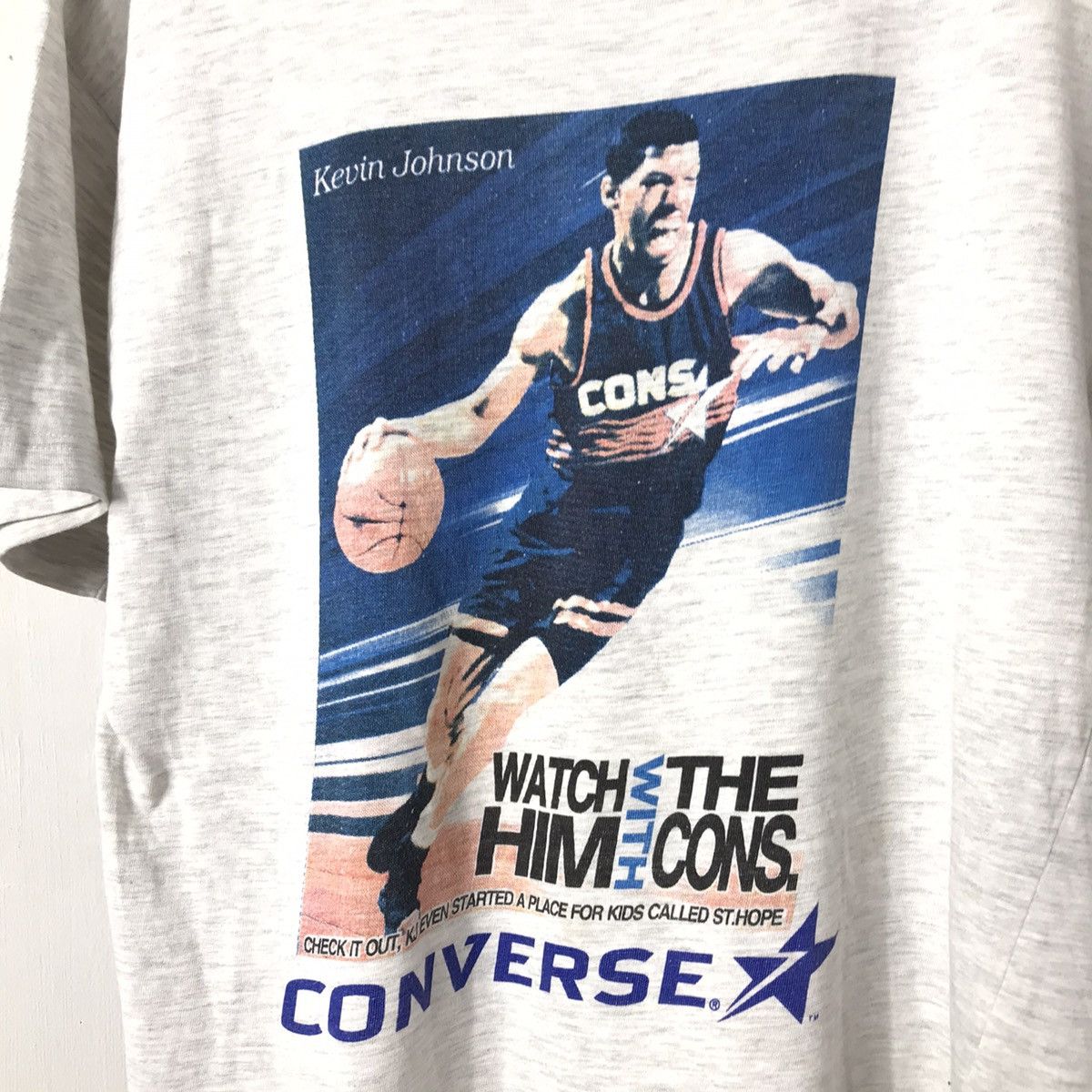 NBA Vintage 90s Kevin Johnson NBA Phoenix Suns T Shirt Size US M / EU 48-50 / 2 - 4 Thumbnail
