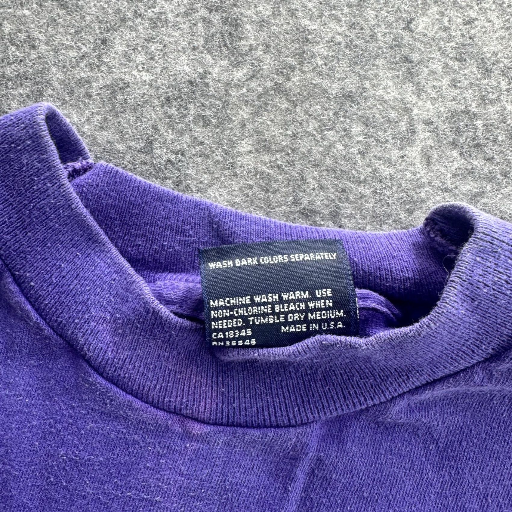 Vintage VINTAGE Honors Shirt Mens Large Purple Pocket Tee Short Sleeve Crew Neck 100% Cotton Made USA Single Stitch Size US L / EU 52-54 / 3 - 5 Thumbnail