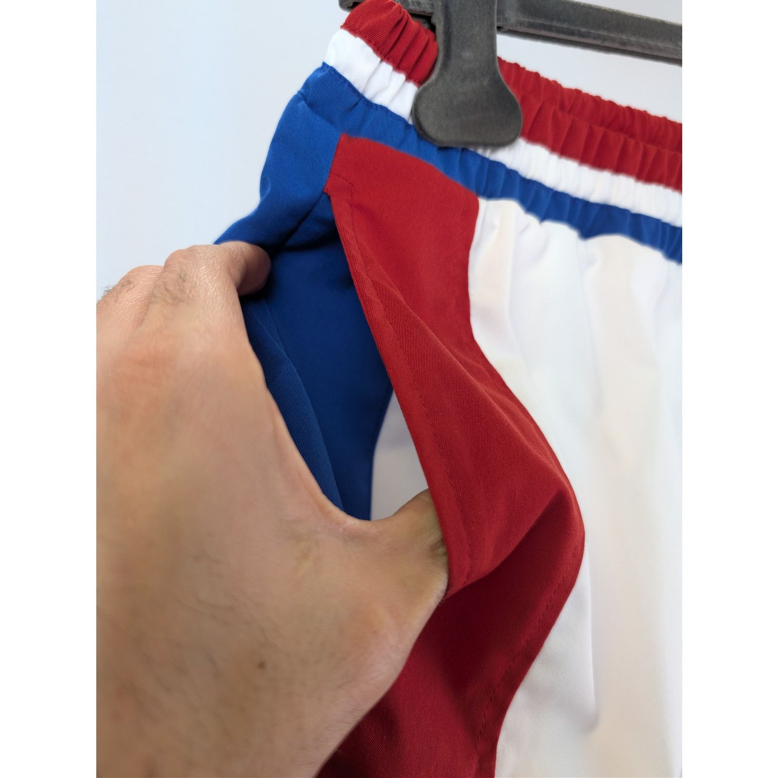Rhude o1rshd1 CC20 Chevron Track Shorts in White/Blue/Red Size US 32 / EU 48 - 7 Thumbnail