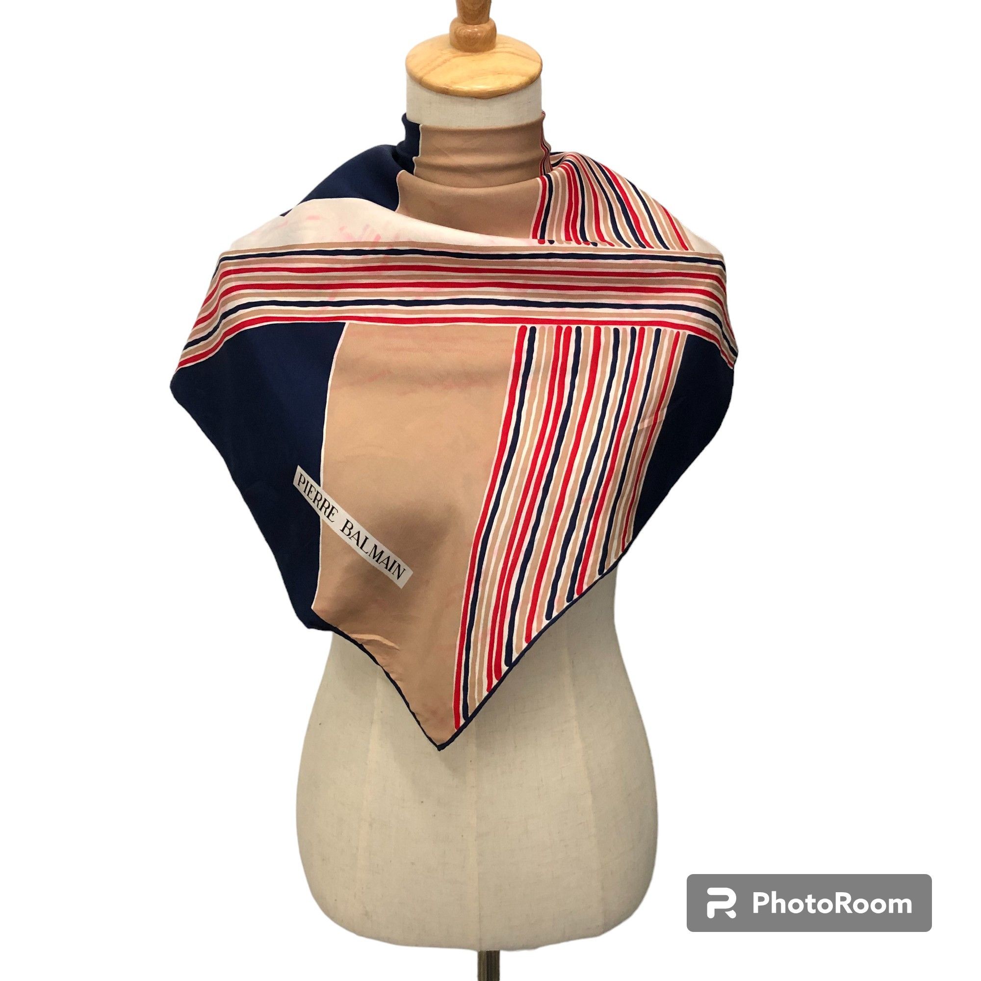 Pierre Balmain Pierre Balmain Abstract Silk Scarf M282 Size ONE SIZE - 1 Thumbnail