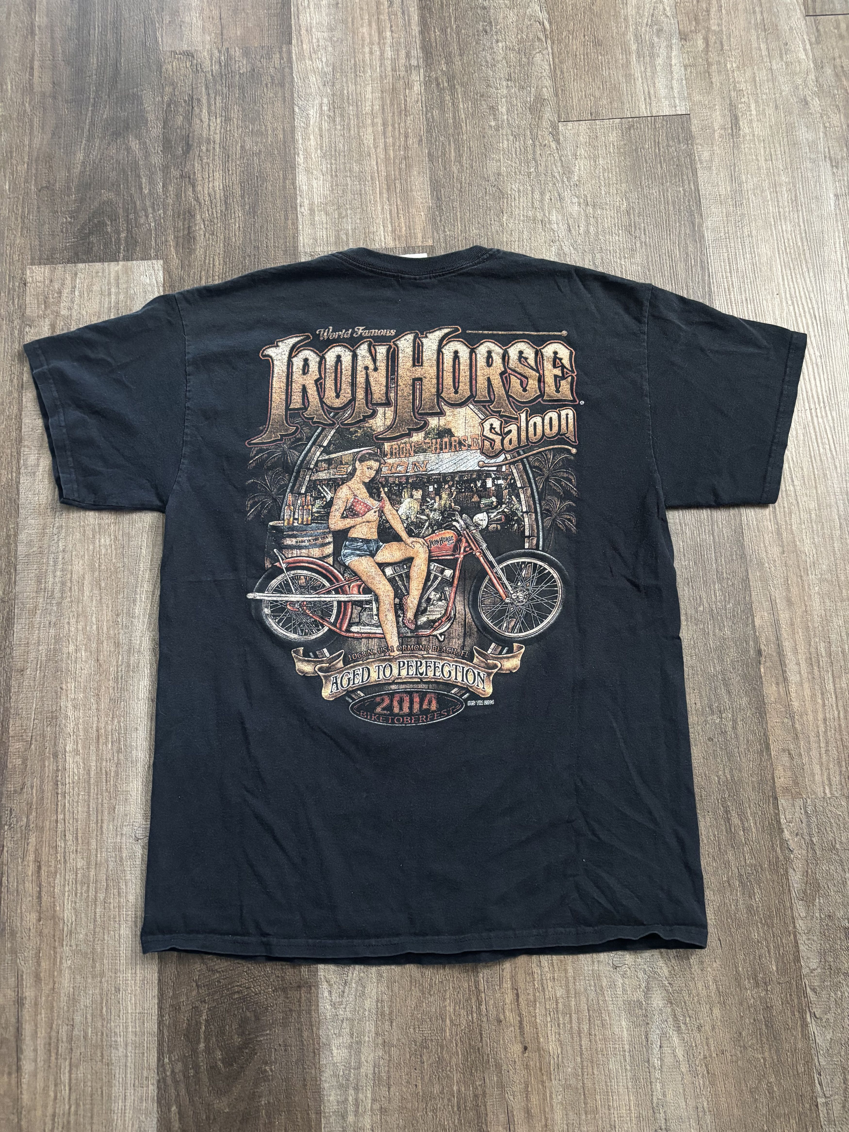Gildan 2014 Iron Horse Saloon Graphic Tee Shirt Size US L / EU 52-54 / 3 - 1 Thumbnail