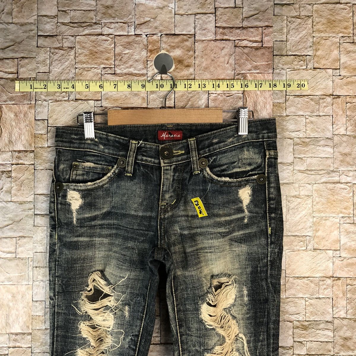 Japanese Brand Maraxia Black Distressed Denim Pants #A1015 Size 27" / US 4 / IT 40 - 4 Thumbnail