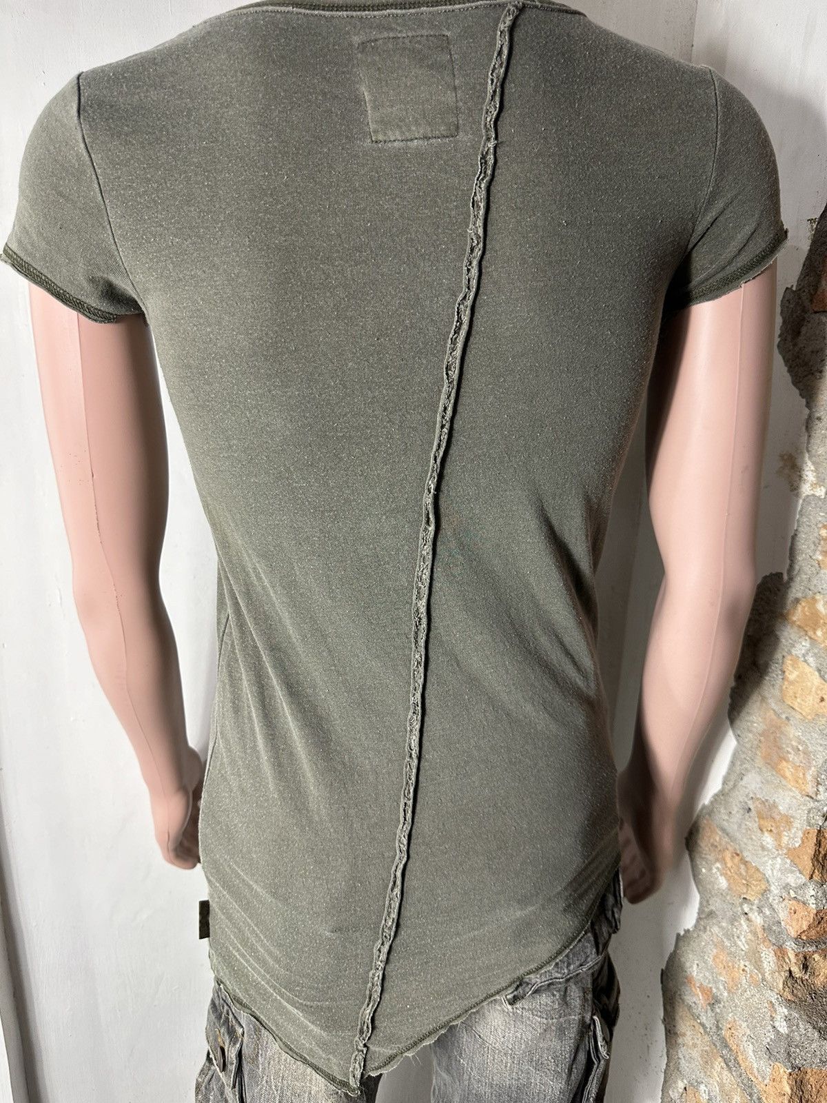 Japanese Brand GOA Faded Olive Asymmetric V neck Tshirt Size US S / EU 44-46 / 1 - 18 Thumbnail