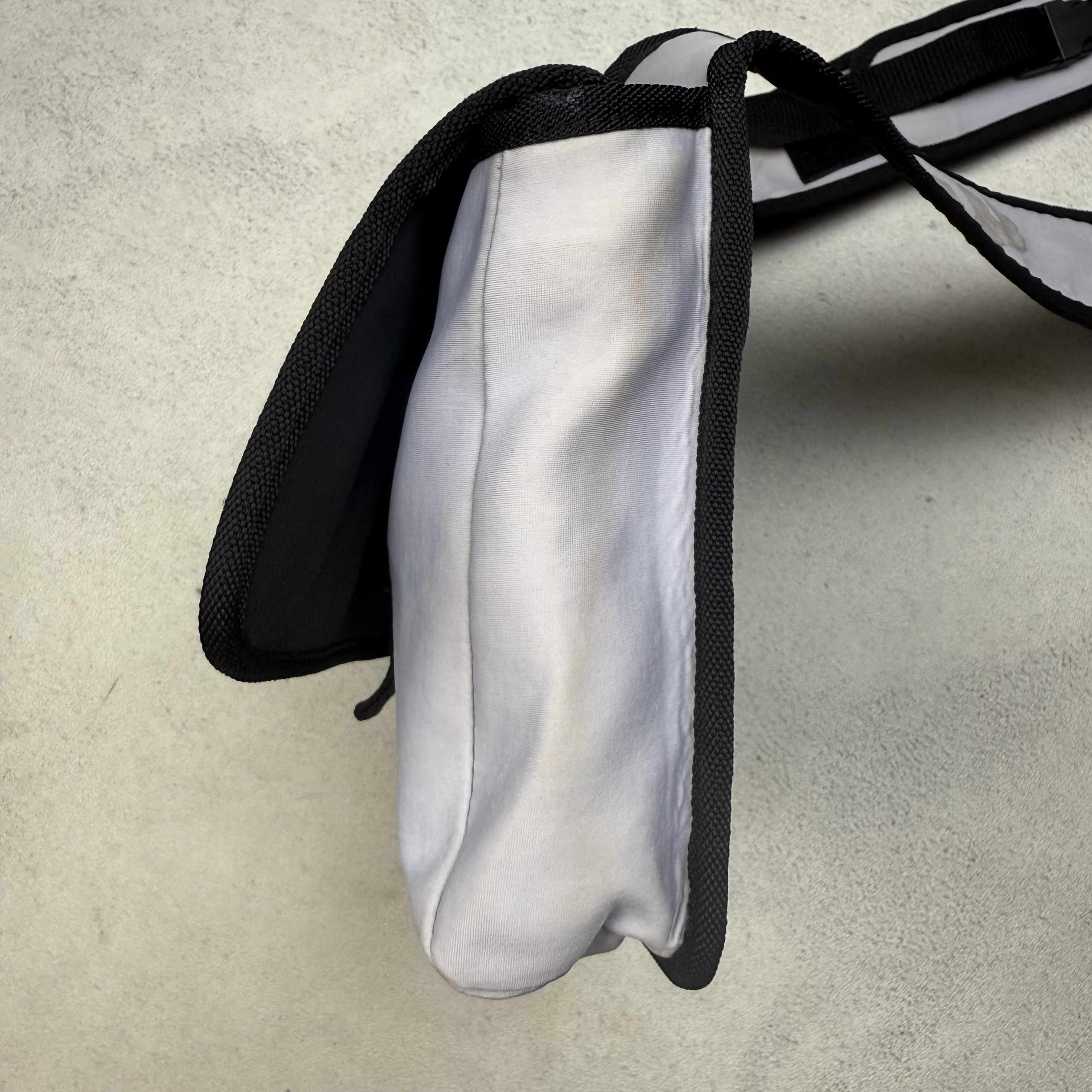Miu Miu 1999 Miu Miu Crossbody Bag Size ONE SIZE - 4 Thumbnail