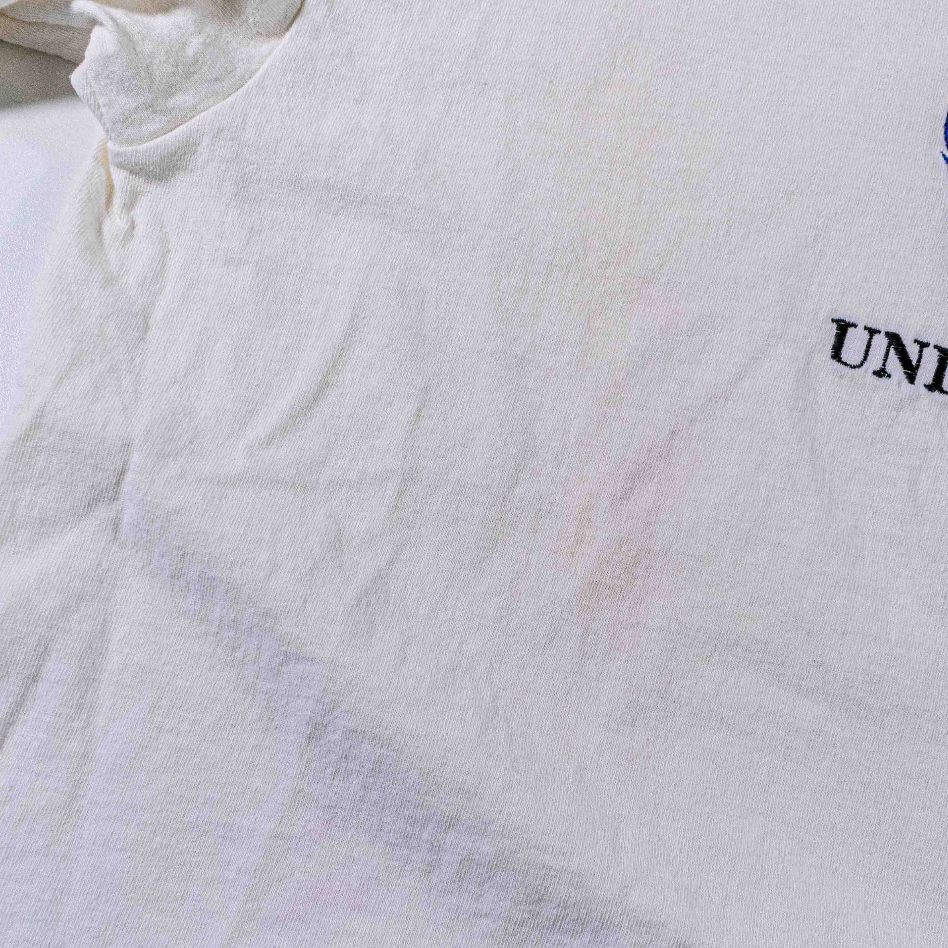 Vintage United Nations UN Crest T-Shirt Embroidered Distressed Y2K Size US XL / EU 56 / 4 - 11 Thumbnail