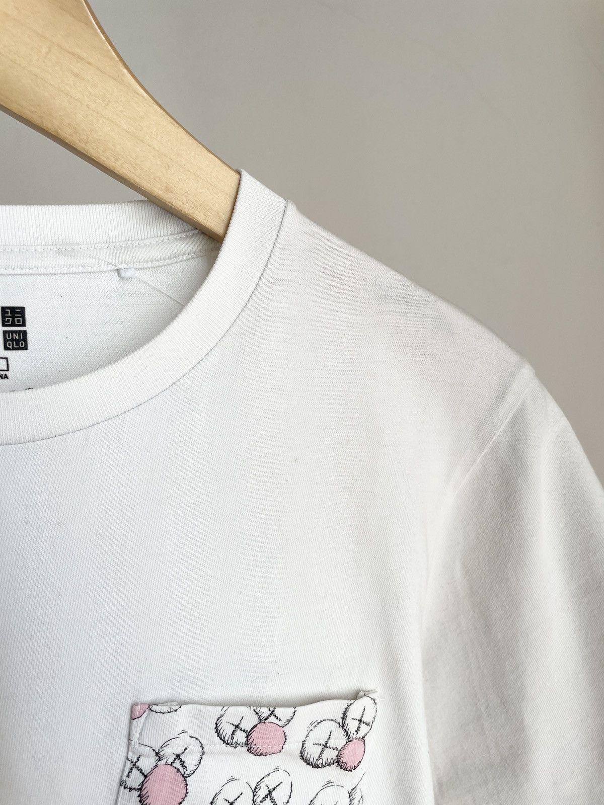Kaws × Uniqlo RARE 🌸 Uniqlo x Kaws Supreme Companion Printed Pocket Tee Size US XS / EU 42 / 0 - 7 Thumbnail