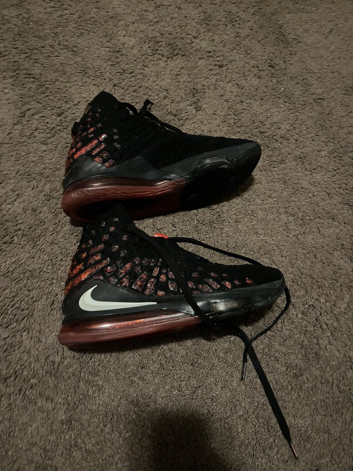 Nike 2020 LeBron 17 'Infrared VI' Size US 8 / EU 41 - 2 Thumbnail