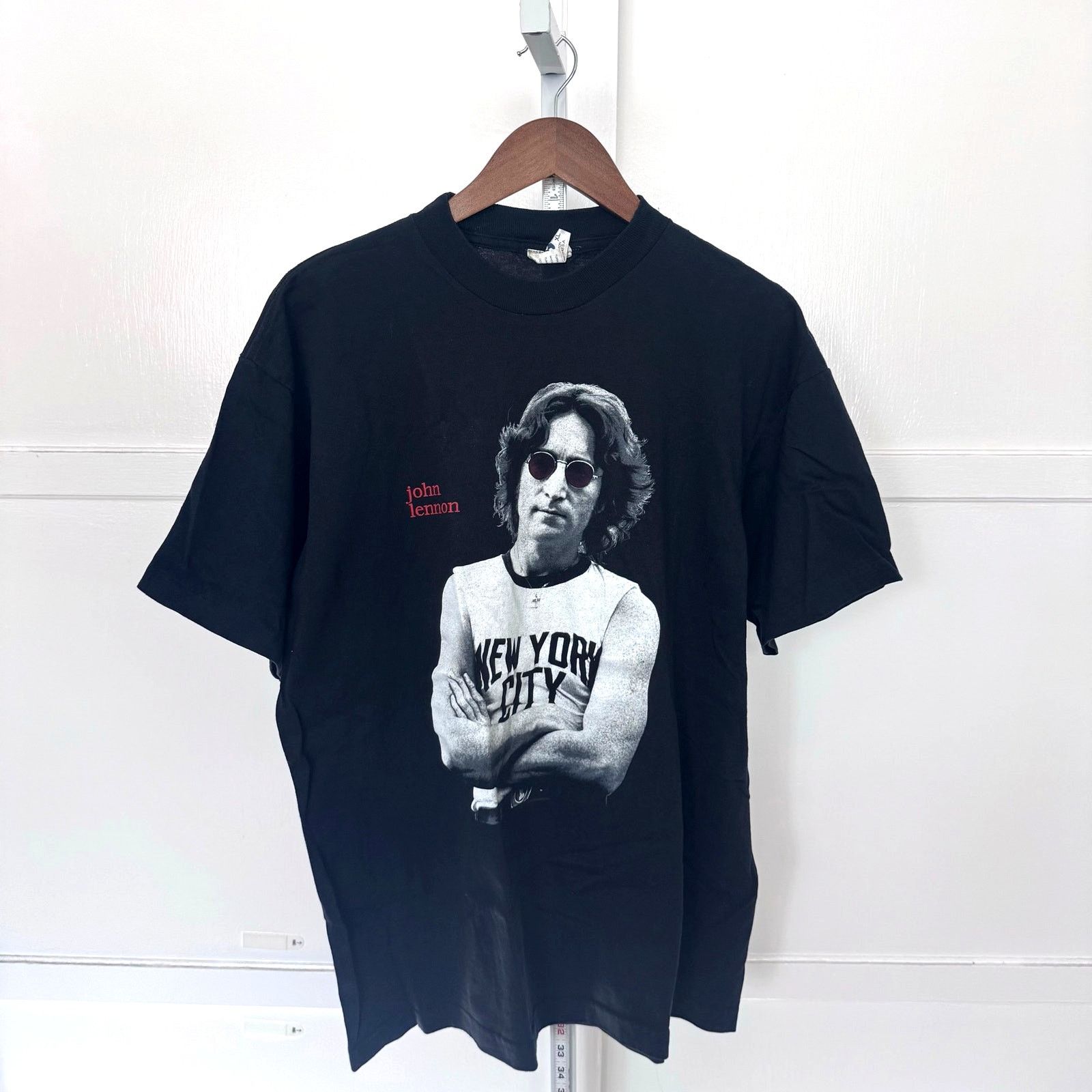 Vintage 1990s John Lennon New York City portrait graphic t-shirt
