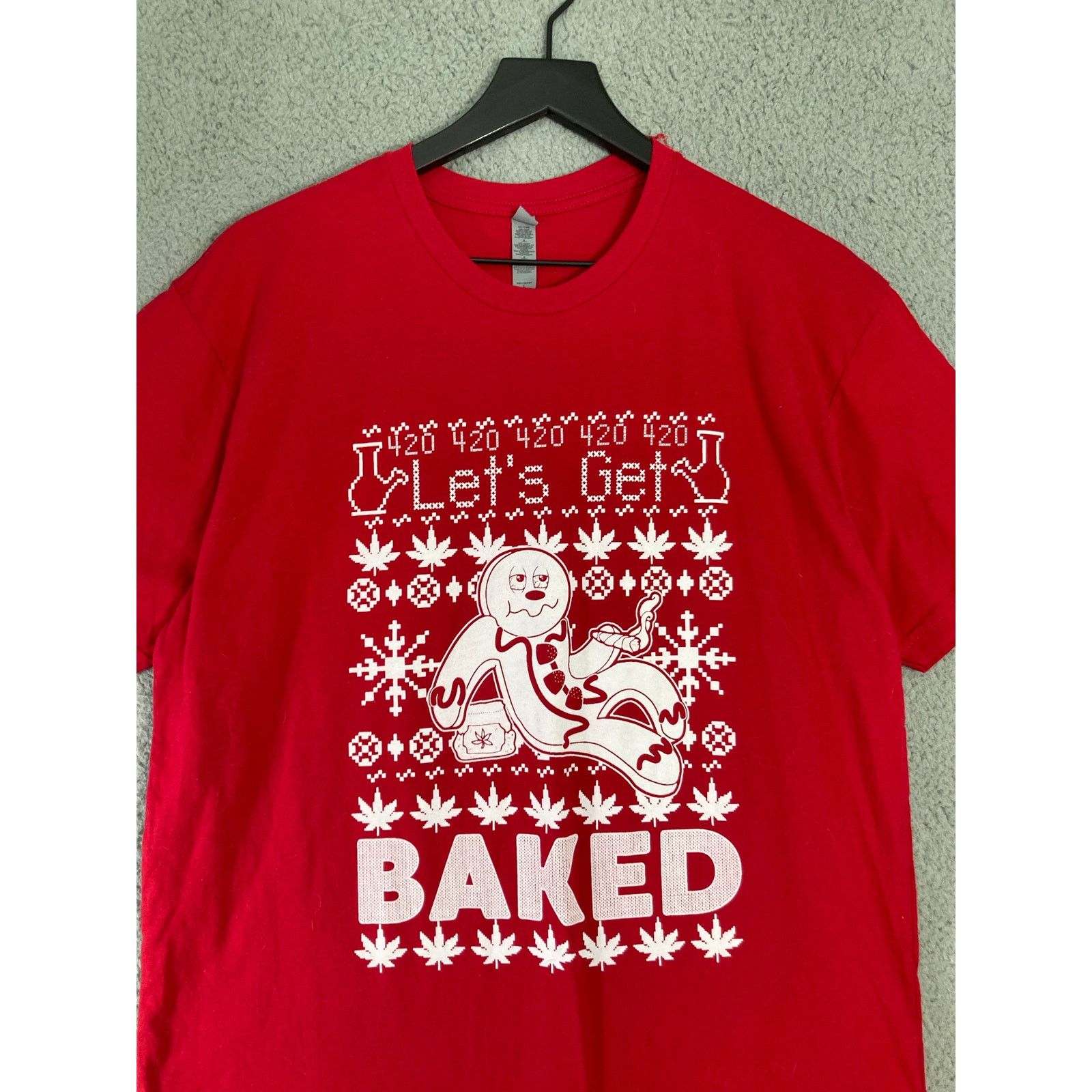 Gildan Men's Let's Get Baked Ugly Christmas T-Shirt Red Size L Size US L / EU 52-54 / 3 - 3 Thumbnail