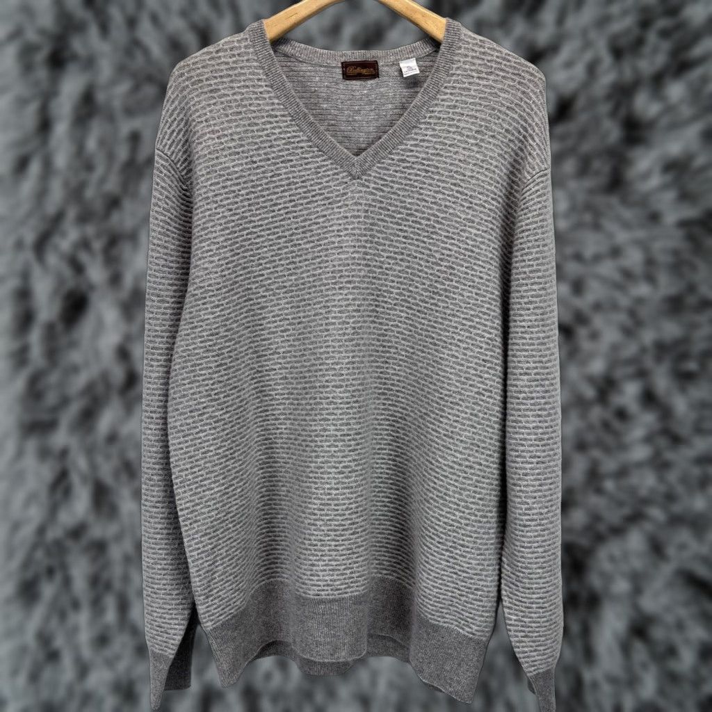 Burlington Bullington 100% Cashmere V-Neck Sweater Mens XL Gray Long Sleeve Pullover Classic Size US XL / EU 56 / 4 - 1 Thumbnail