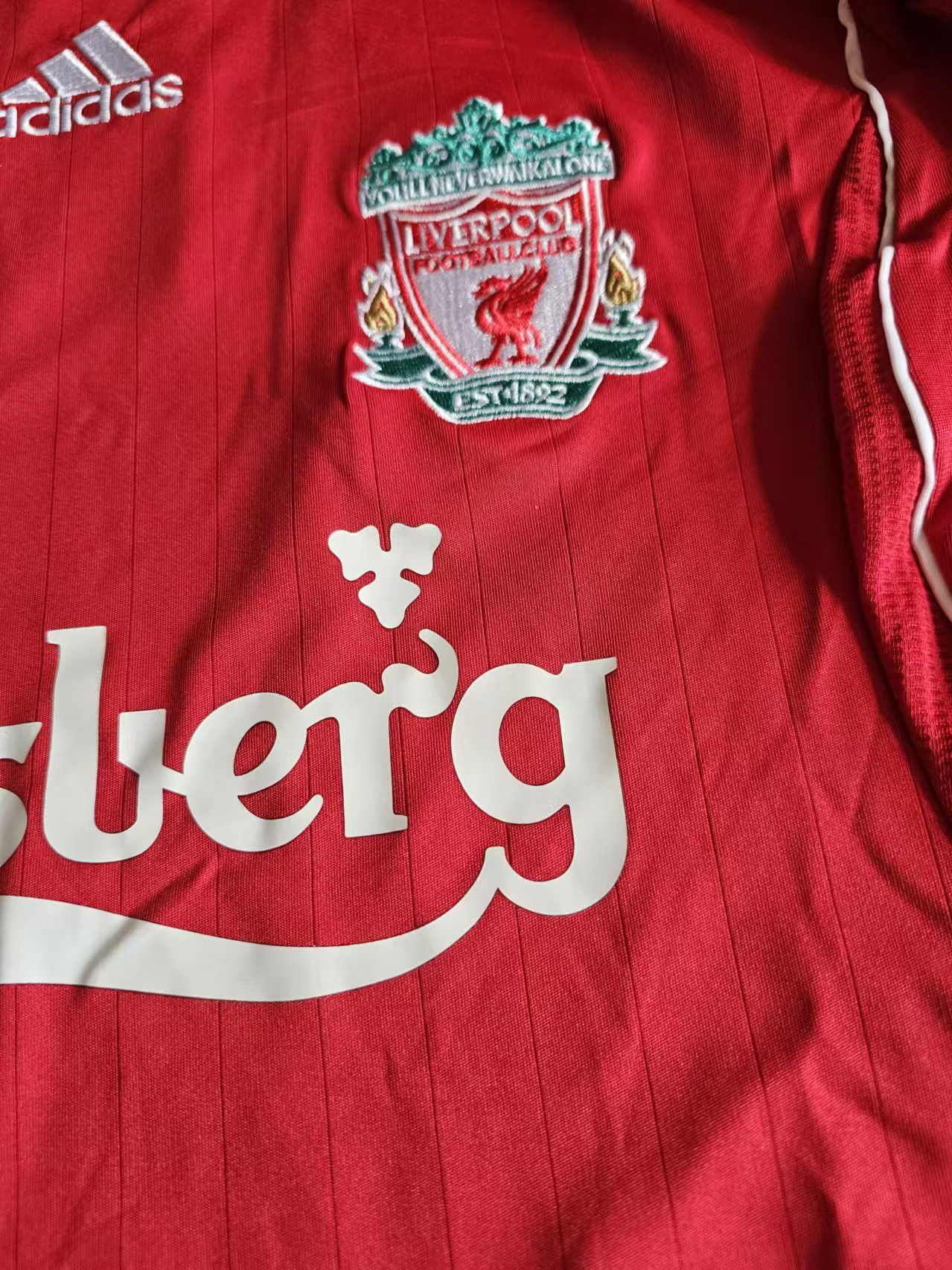Other 2006 08 Liverpool #8 Steven Gerrard Jersey Home Size US M / EU 48-50 / 2 - 3 Thumbnail
