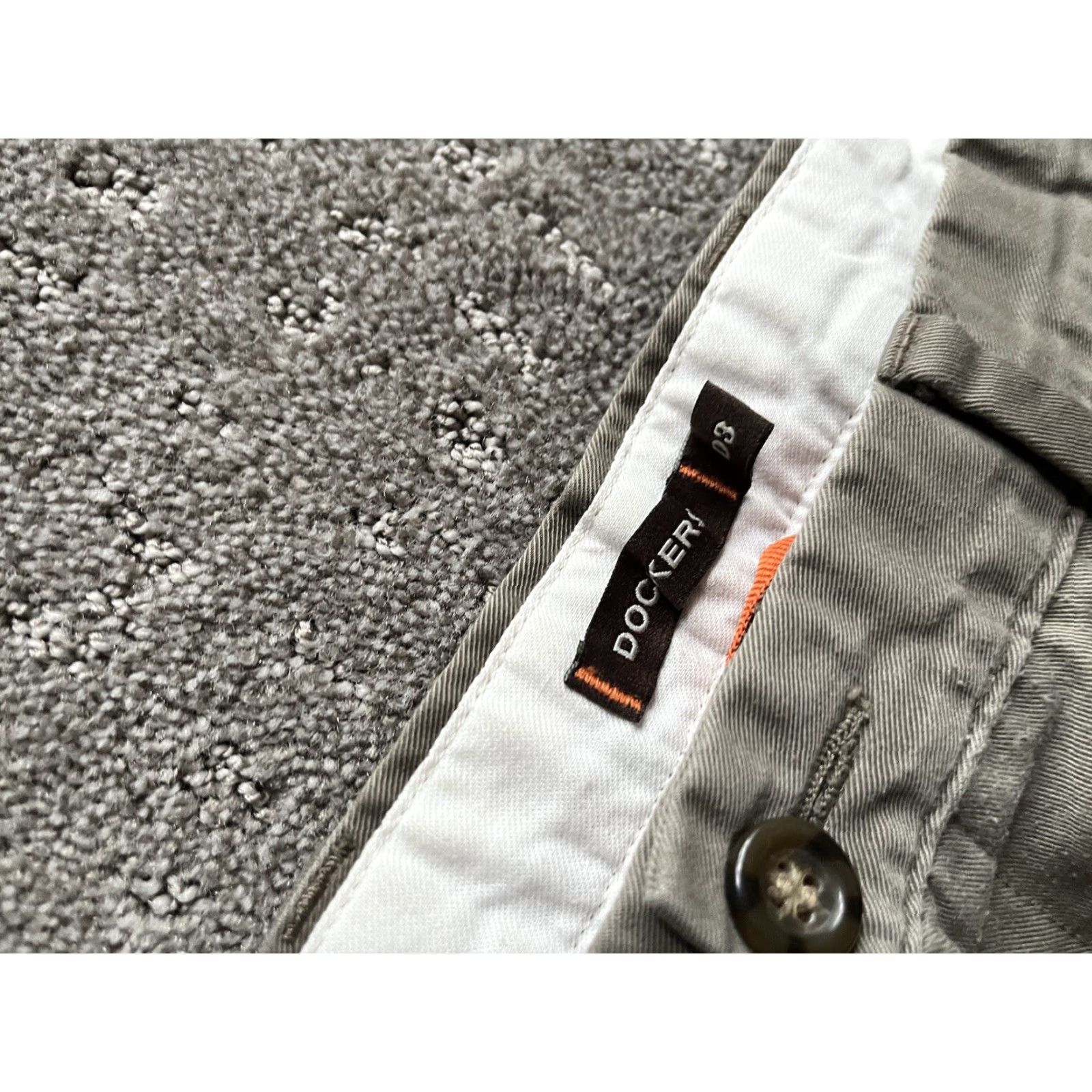 Dockers DOCKERS Beige Classic Fit Men Pants 36x27 Straight Flat Front Regular Size 36 Inseam 27 Men’s Khaki Signature Size US 36 / EU 52 - 5 Thumbnail