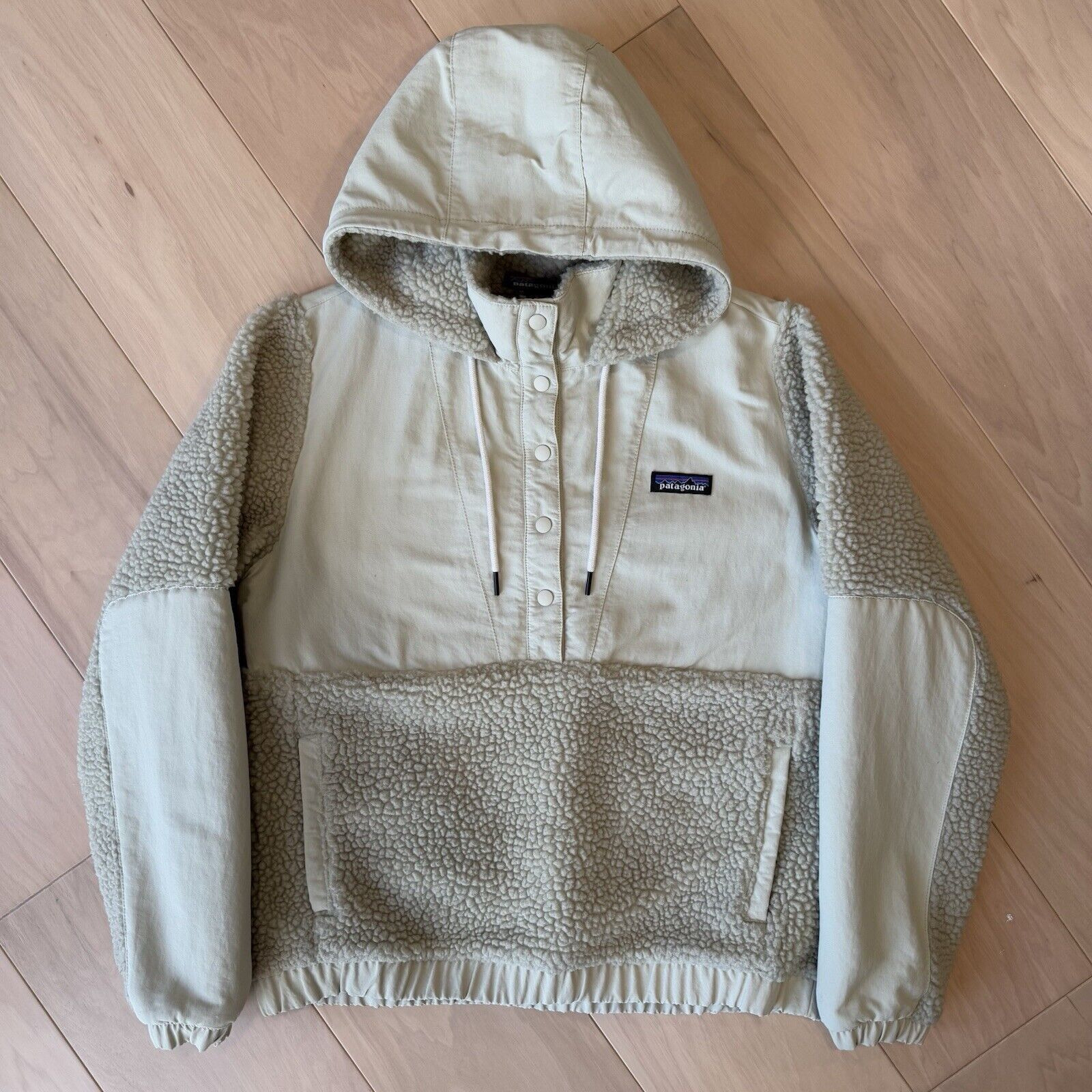Patagonia Patagonia Shelled Retro X Pullover Women's Small Beige Size S / US 4 / IT 40 - 2 Thumbnail