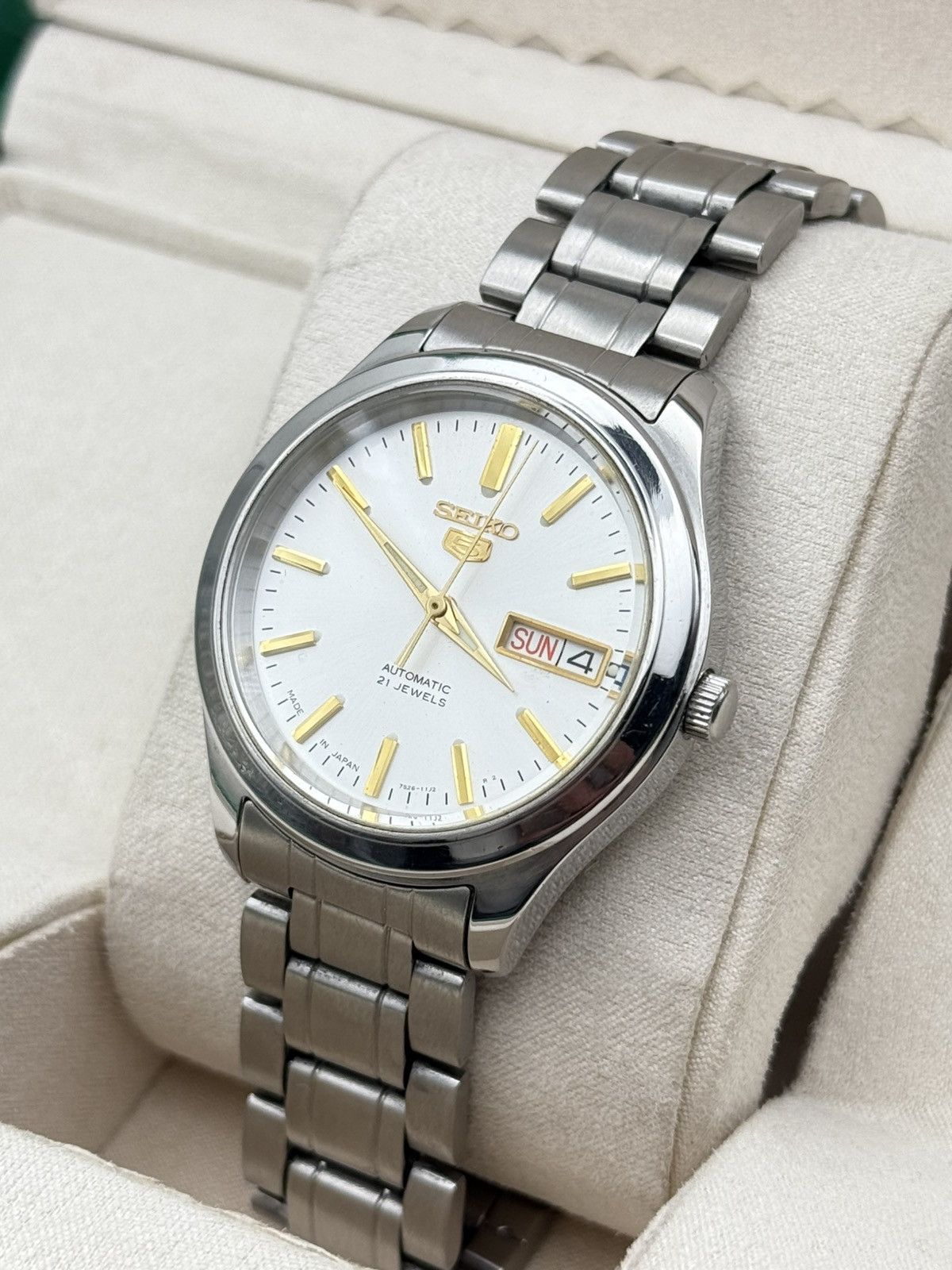 Jewelry × Seiko SEIKO 5 7S26 AUTOMATIC WHITE DIAL BEAUTIFUL MEN’S WRISTWATCH Size 36 - 6 Thumbnail